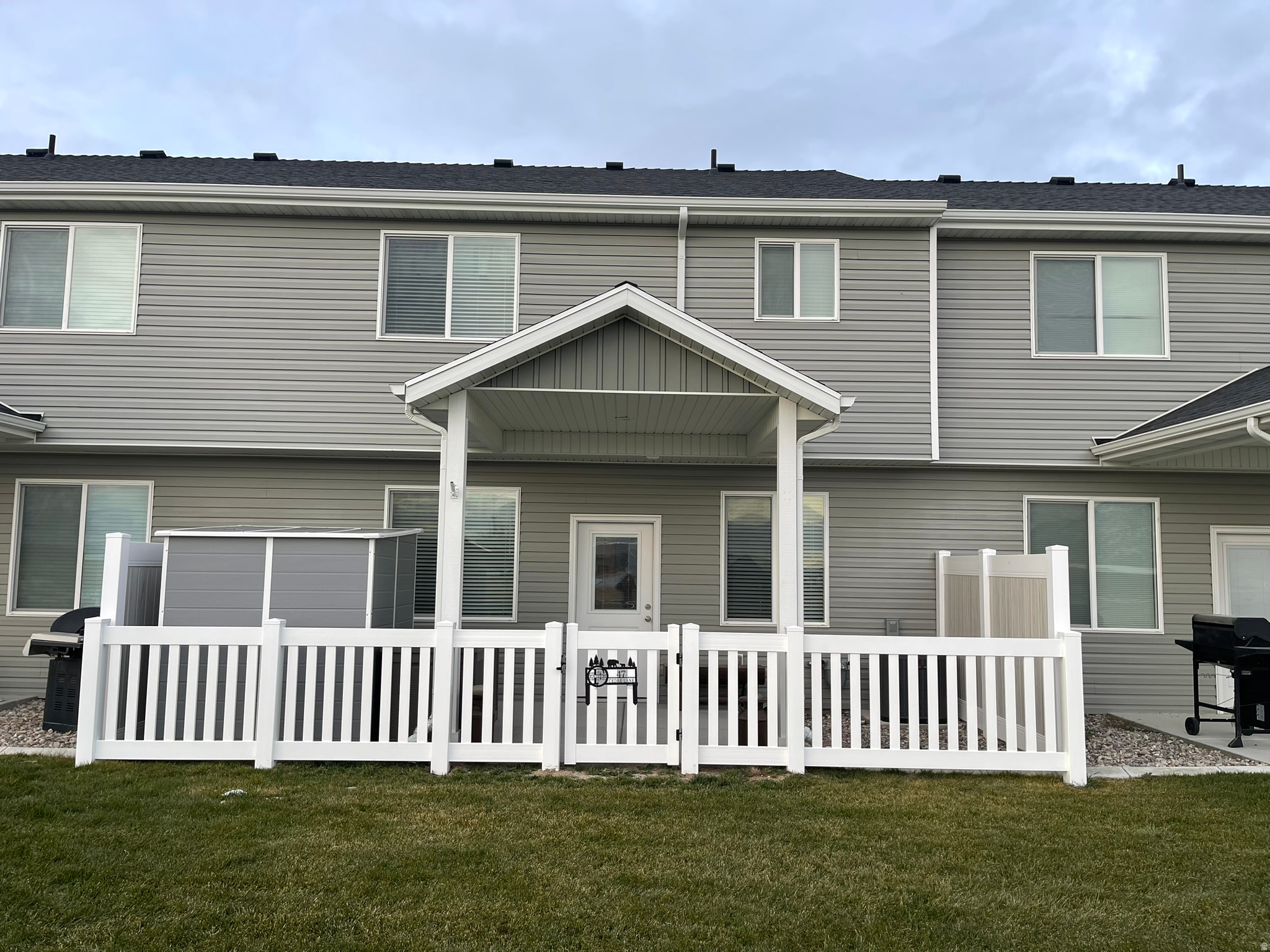 CEDAR RIDGE - Residential