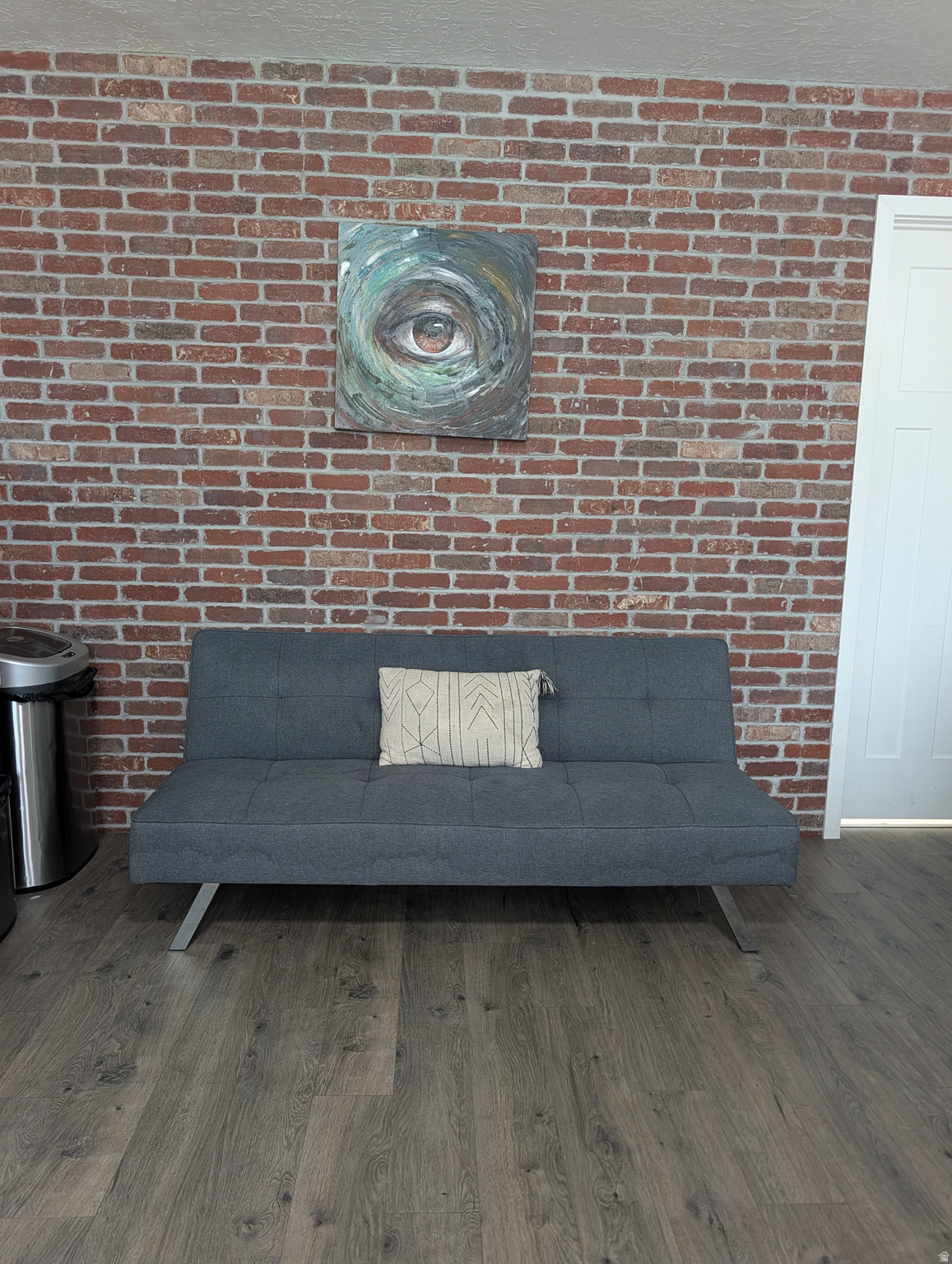 CREEKSIDE - Residential
