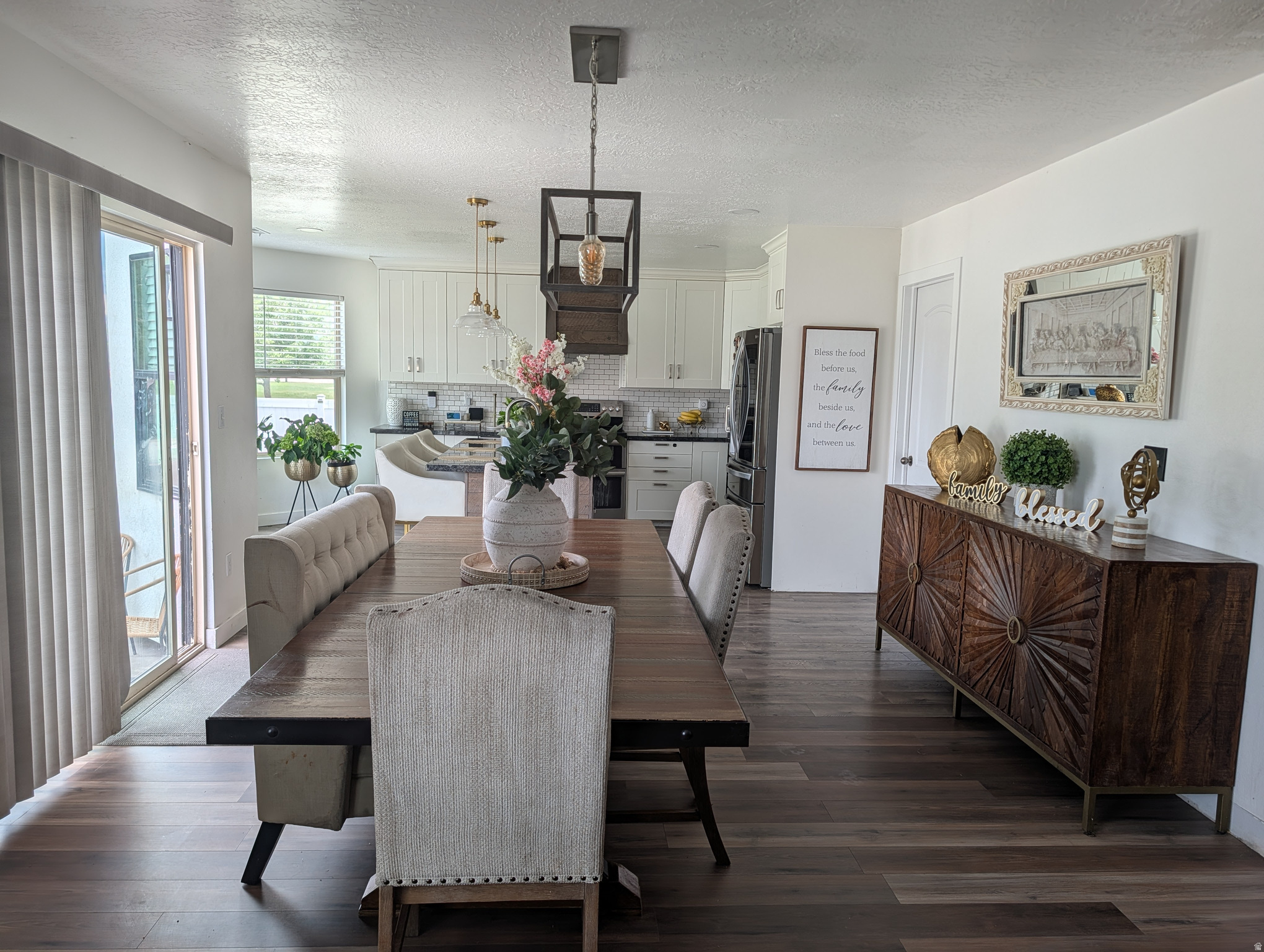 CREEKSIDE - Residential