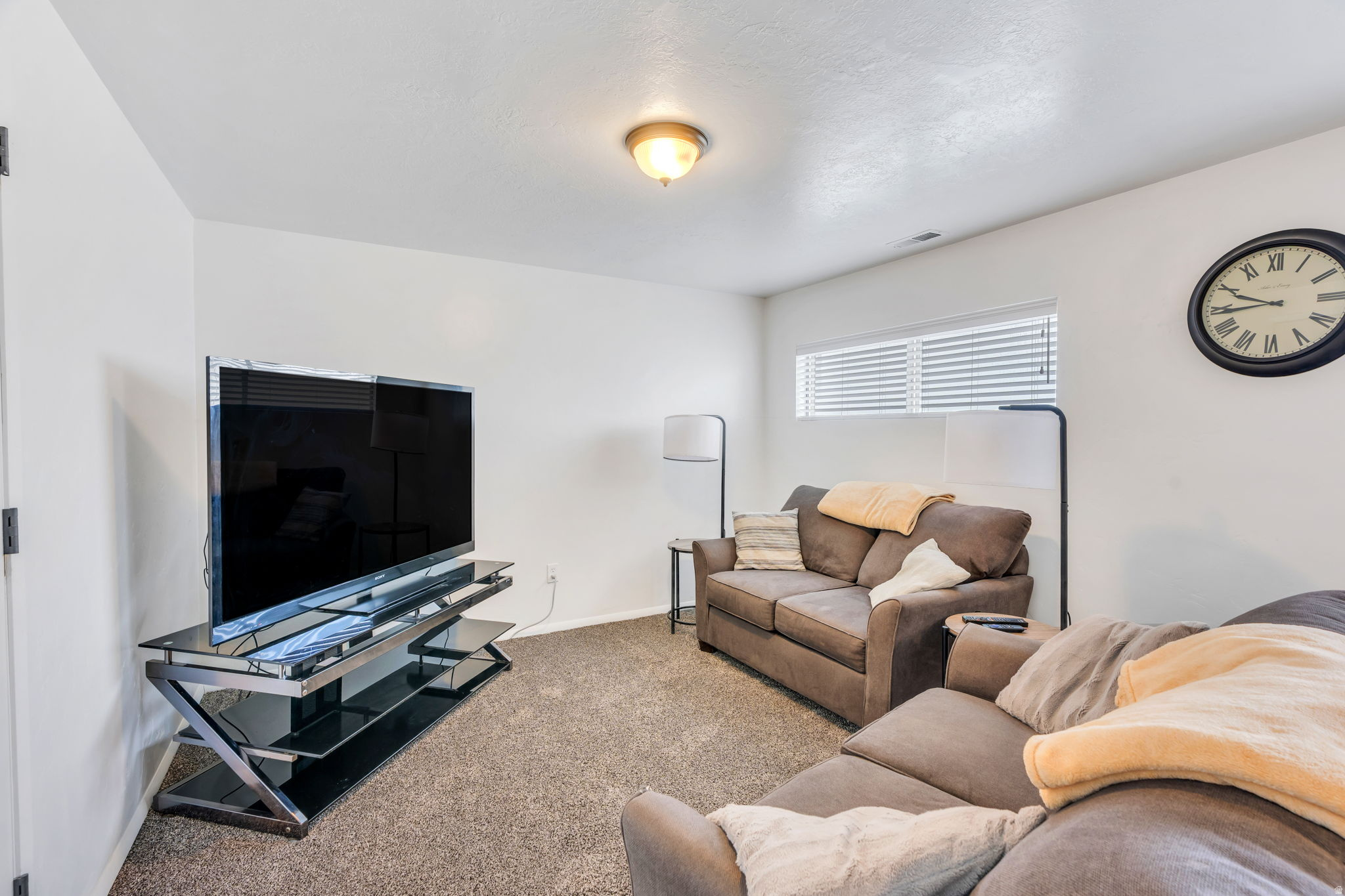 VAE VIEW - Residential