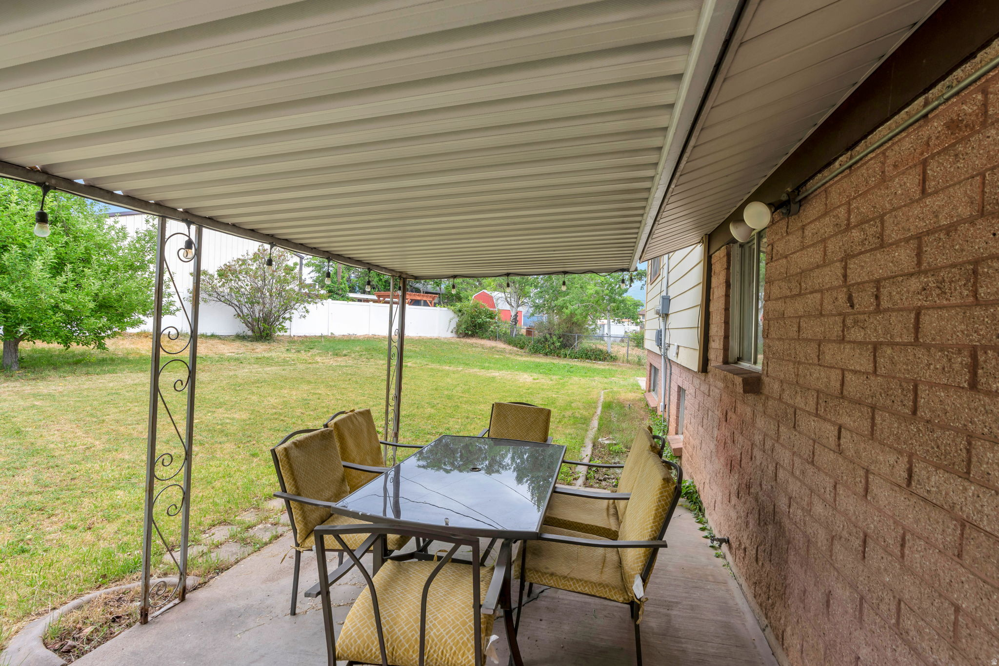 VAE VIEW - Residential