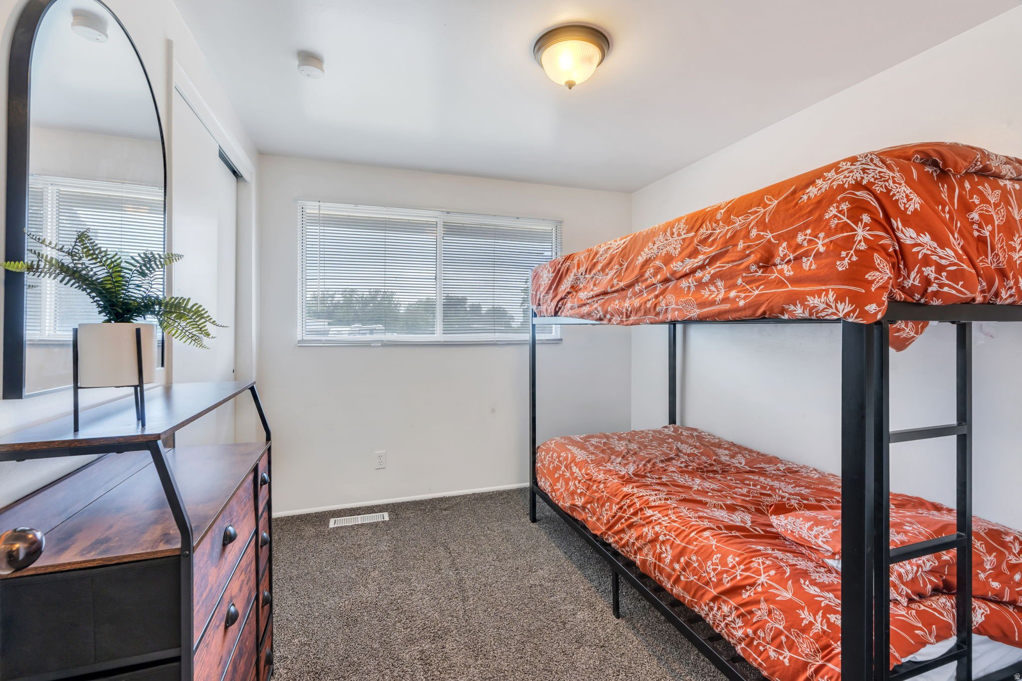 VAE VIEW - Residential