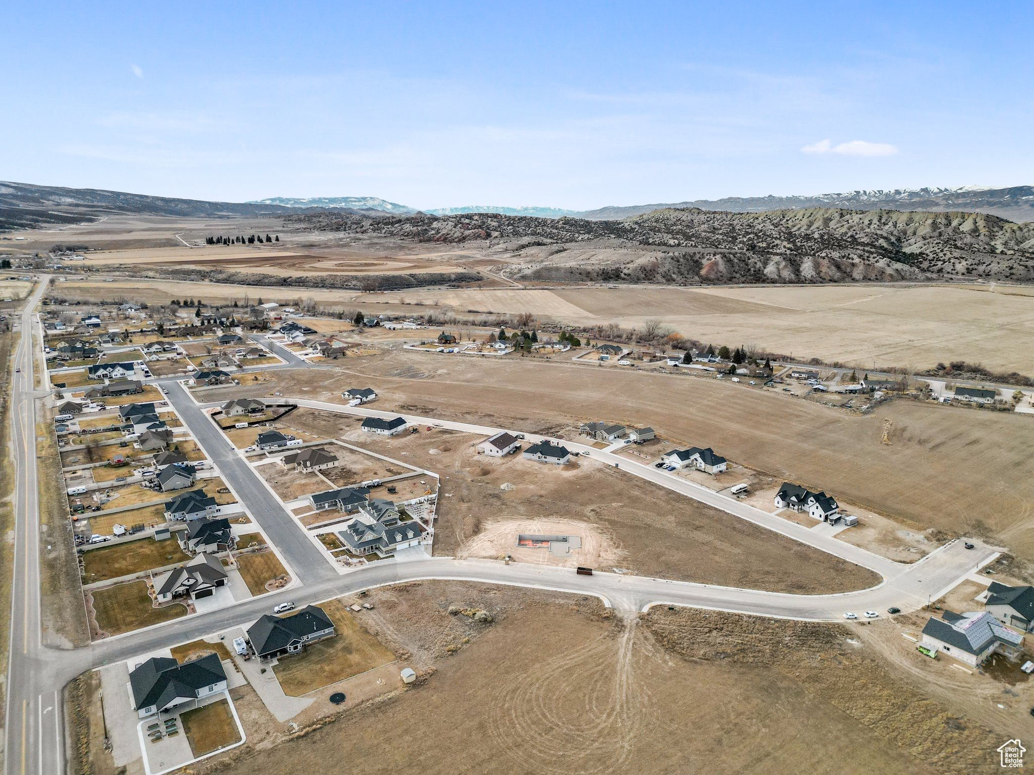 MAYFIELD ESTATES PHASE 1V LLC. - Land