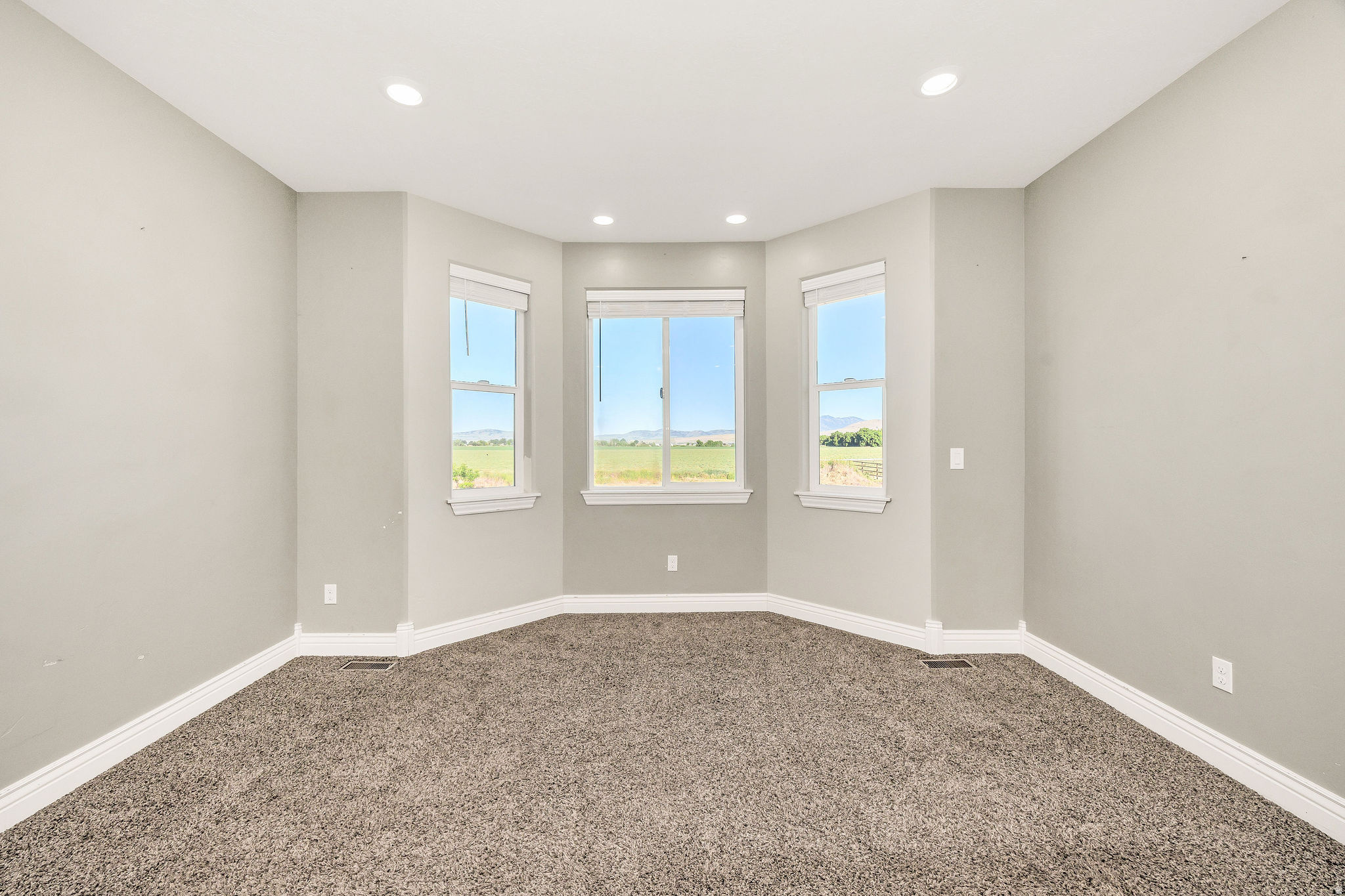 ESTANCIA SUBDIVISION - Residential