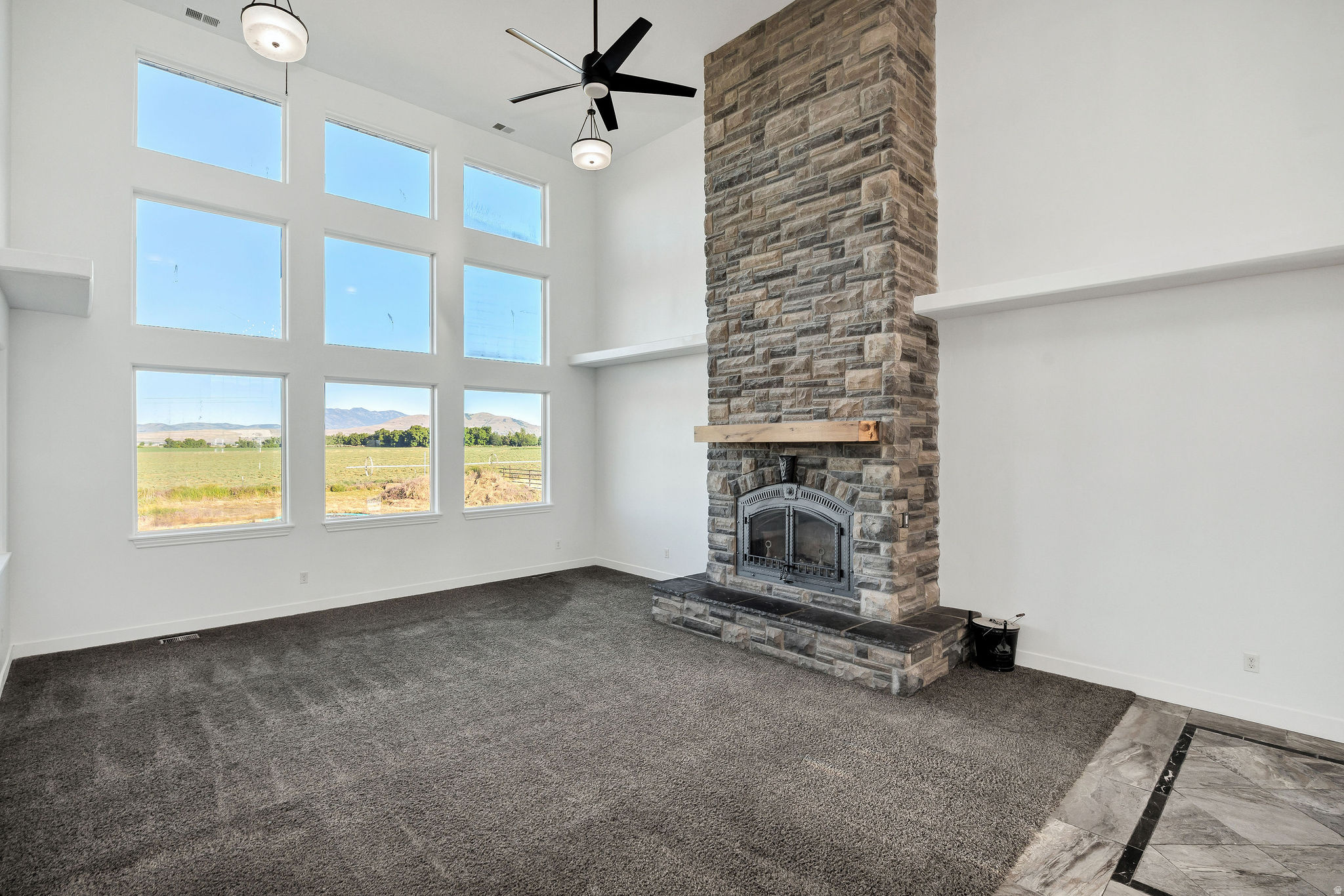 ESTANCIA SUBDIVISION - Residential