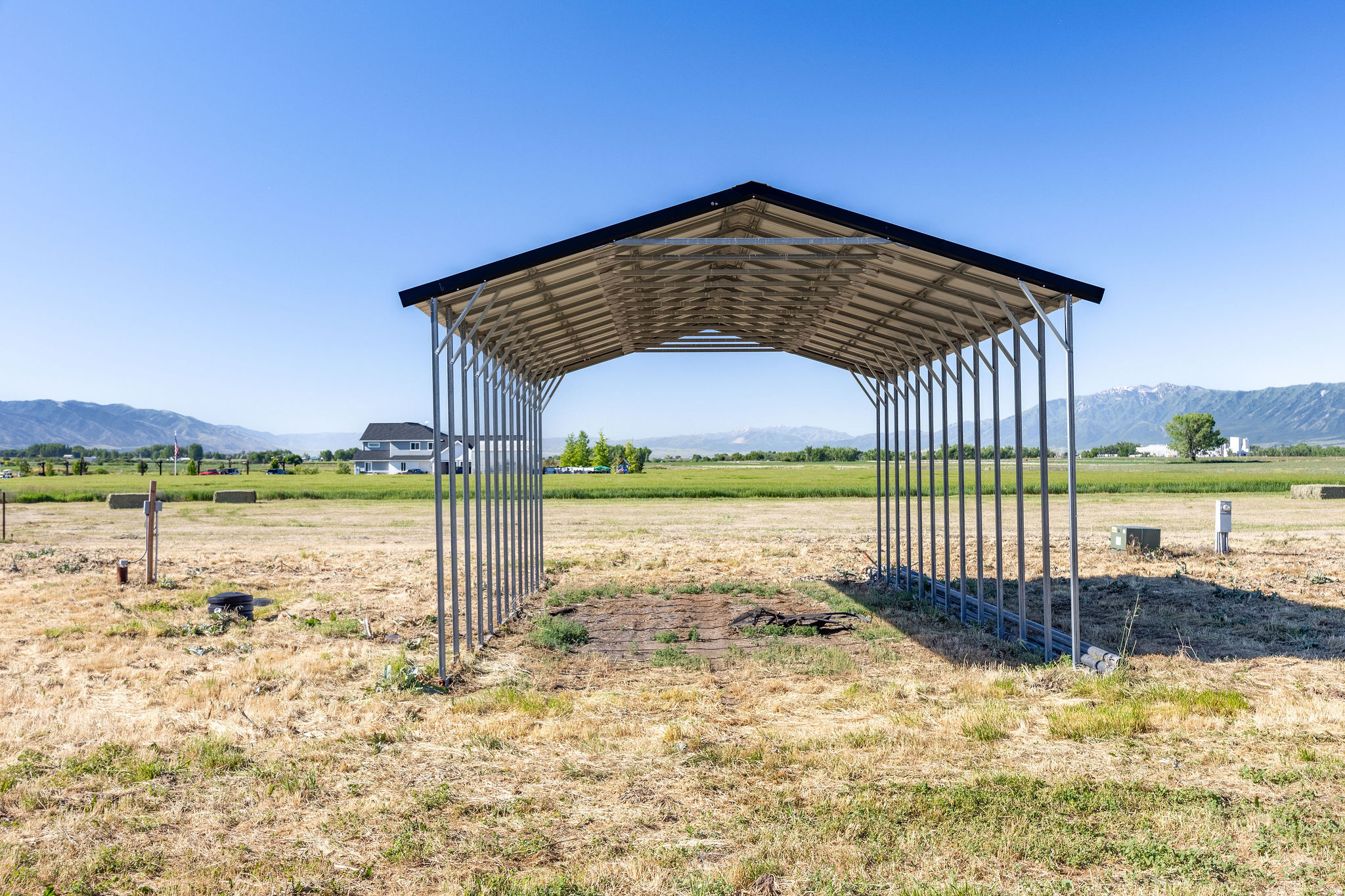 ESTANCIA SUBDIVISION - Residential