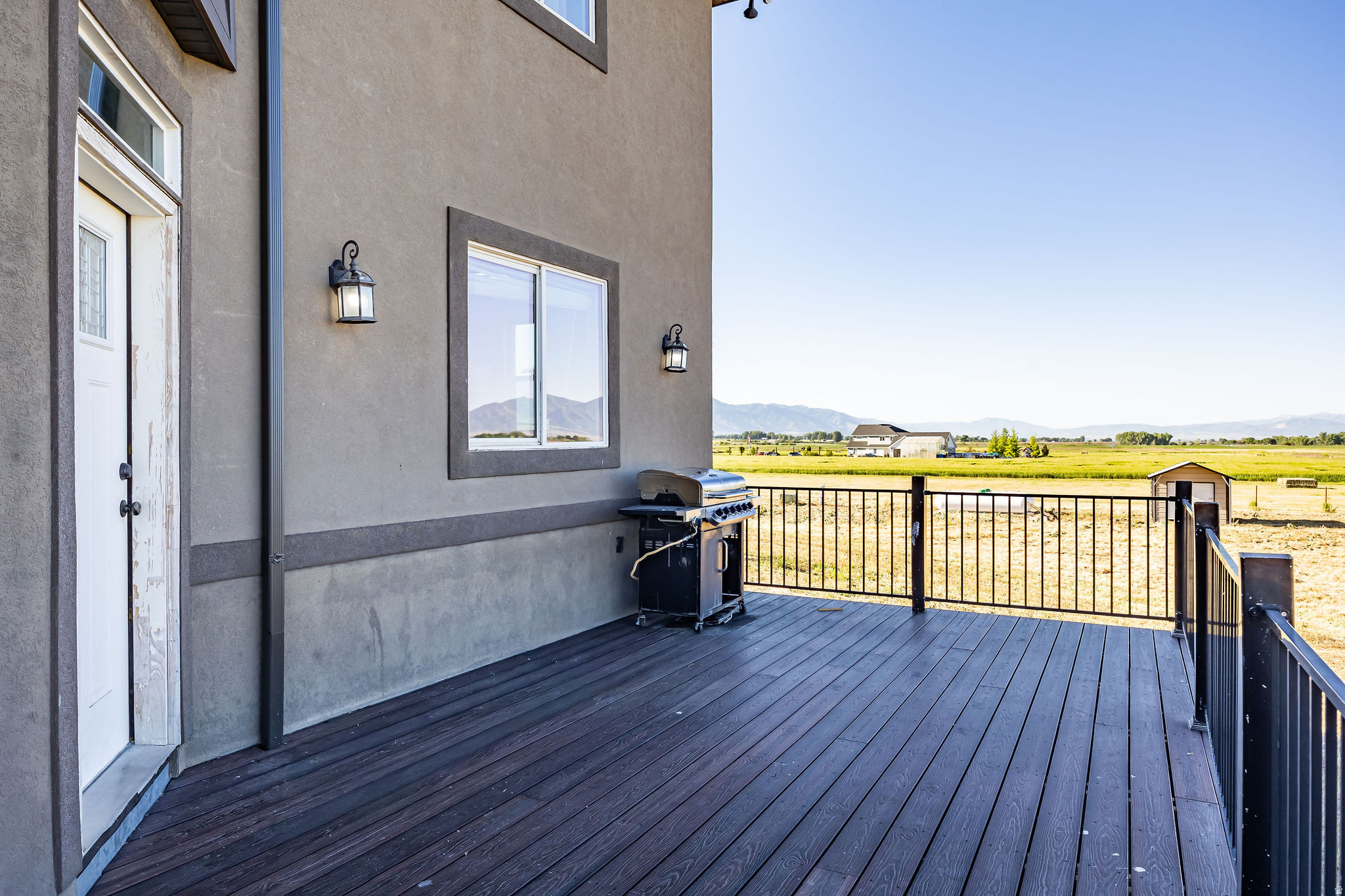 ESTANCIA SUBDIVISION - Residential