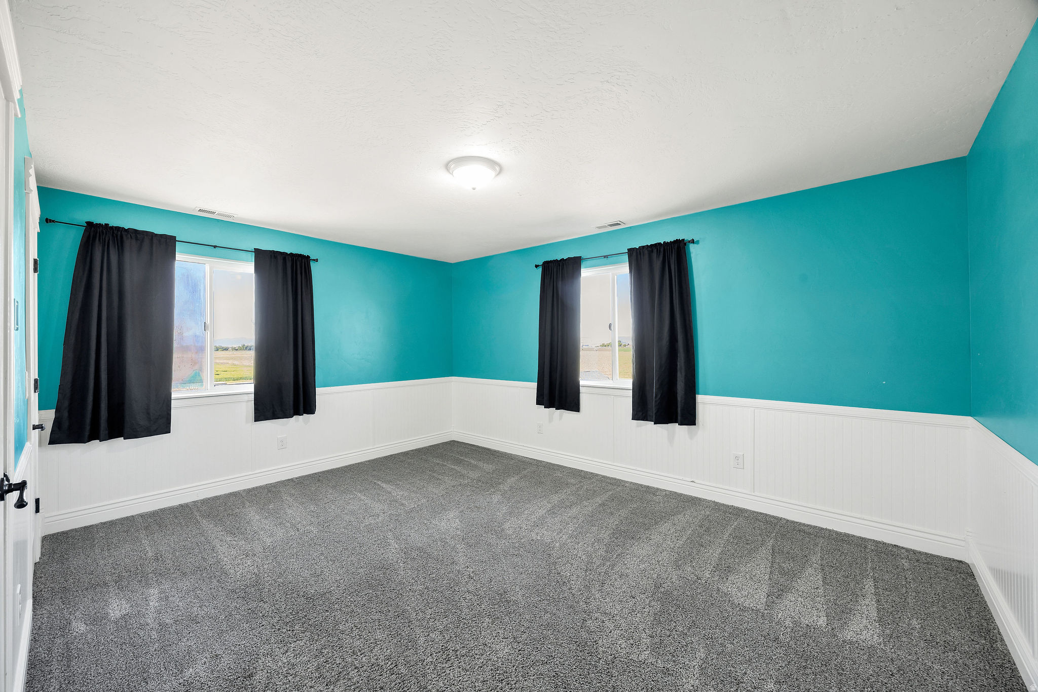 ESTANCIA SUBDIVISION - Residential