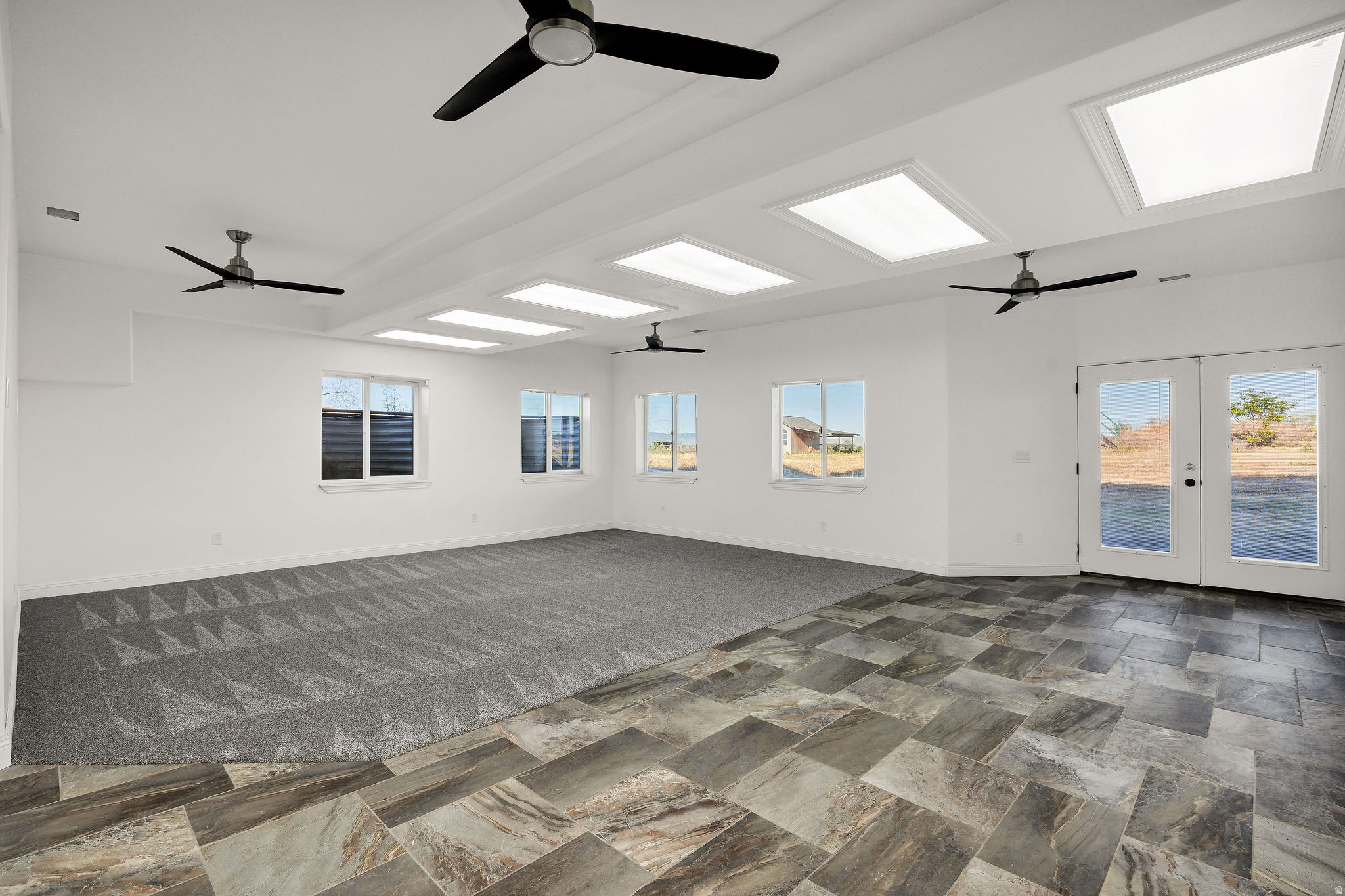 ESTANCIA SUBDIVISION - Residential