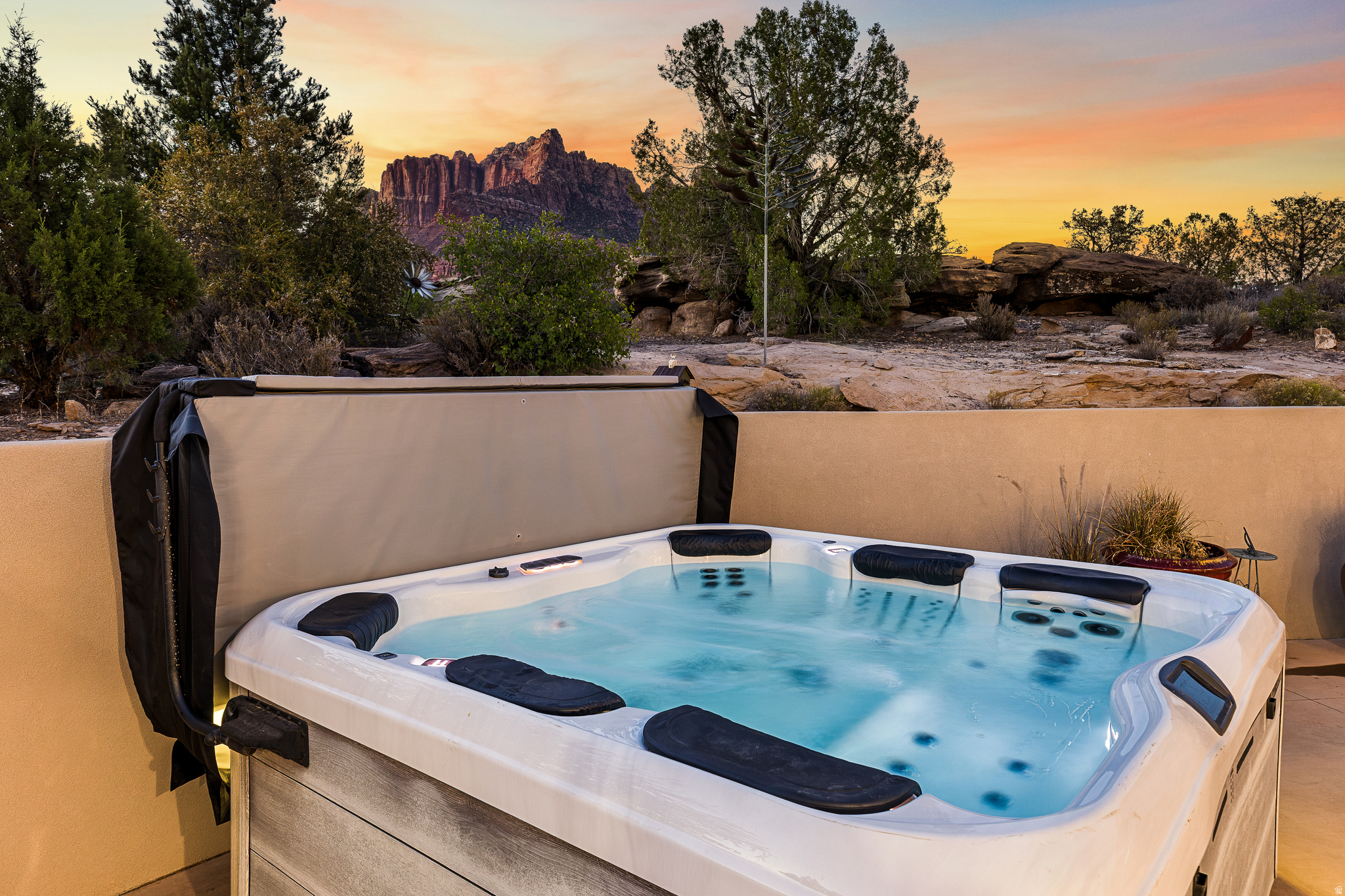 ANASAZI PLATEAU 2 - Residential