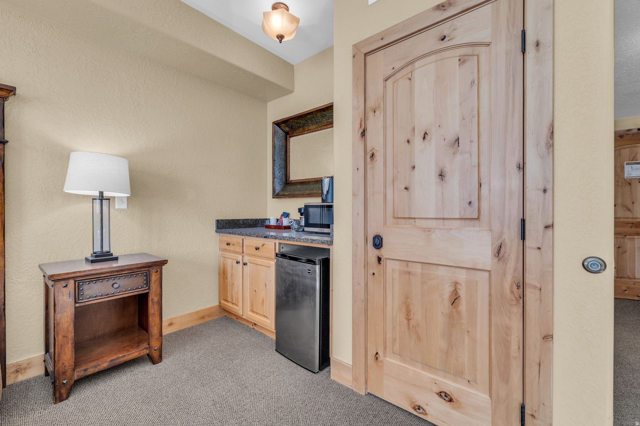 SILVERADO LODGE COND - Residential
