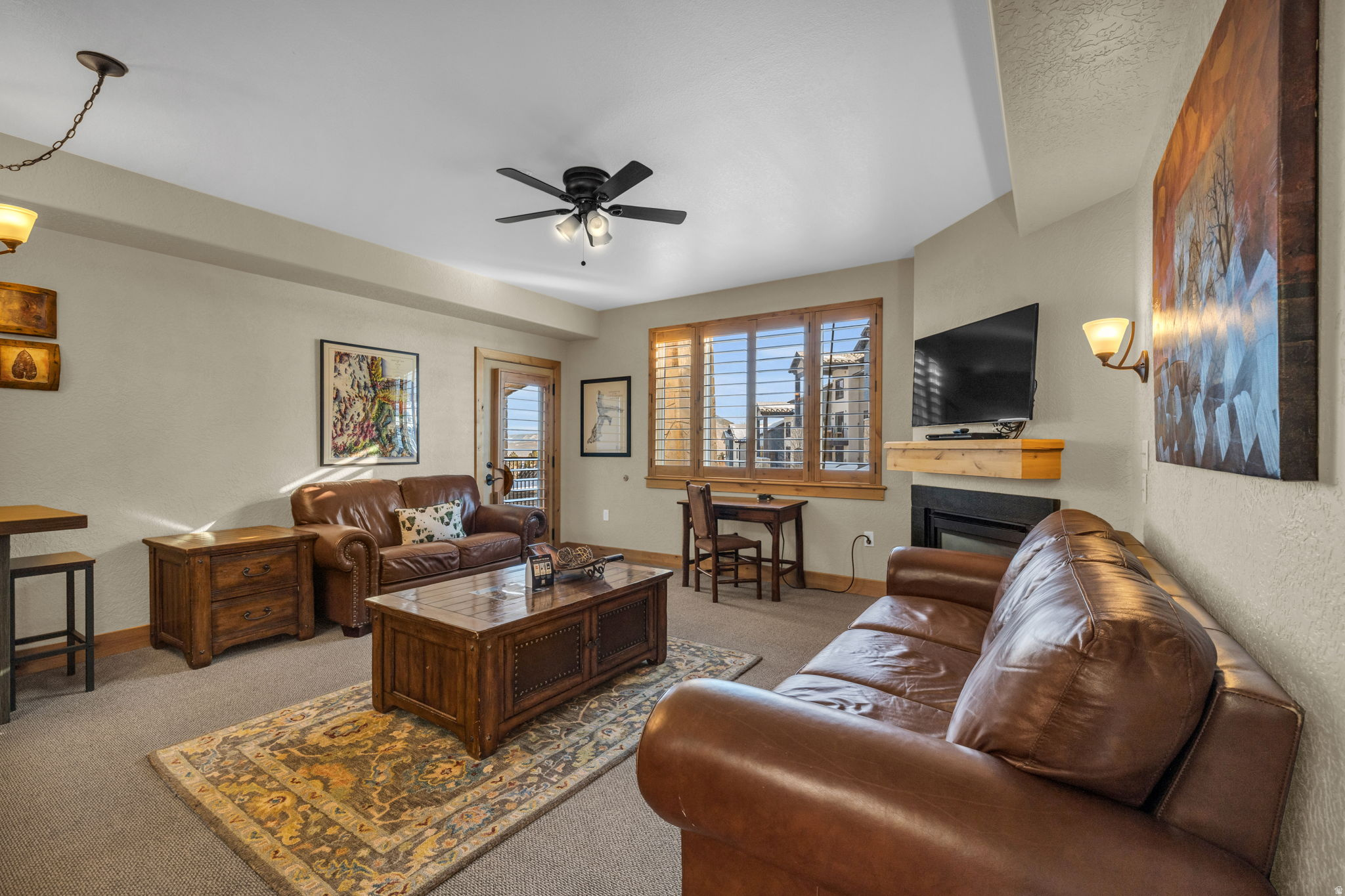 SILVERADO LODGE COND - Residential