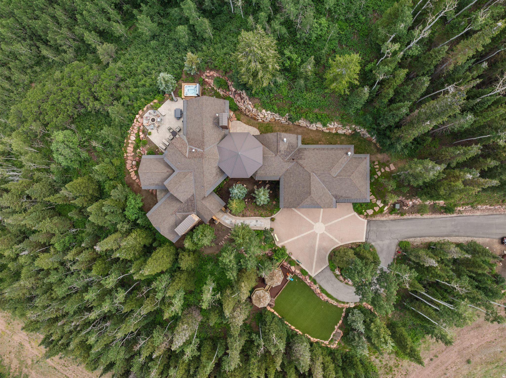 THE COLONY AT WHITE PINE CANYON - Residential