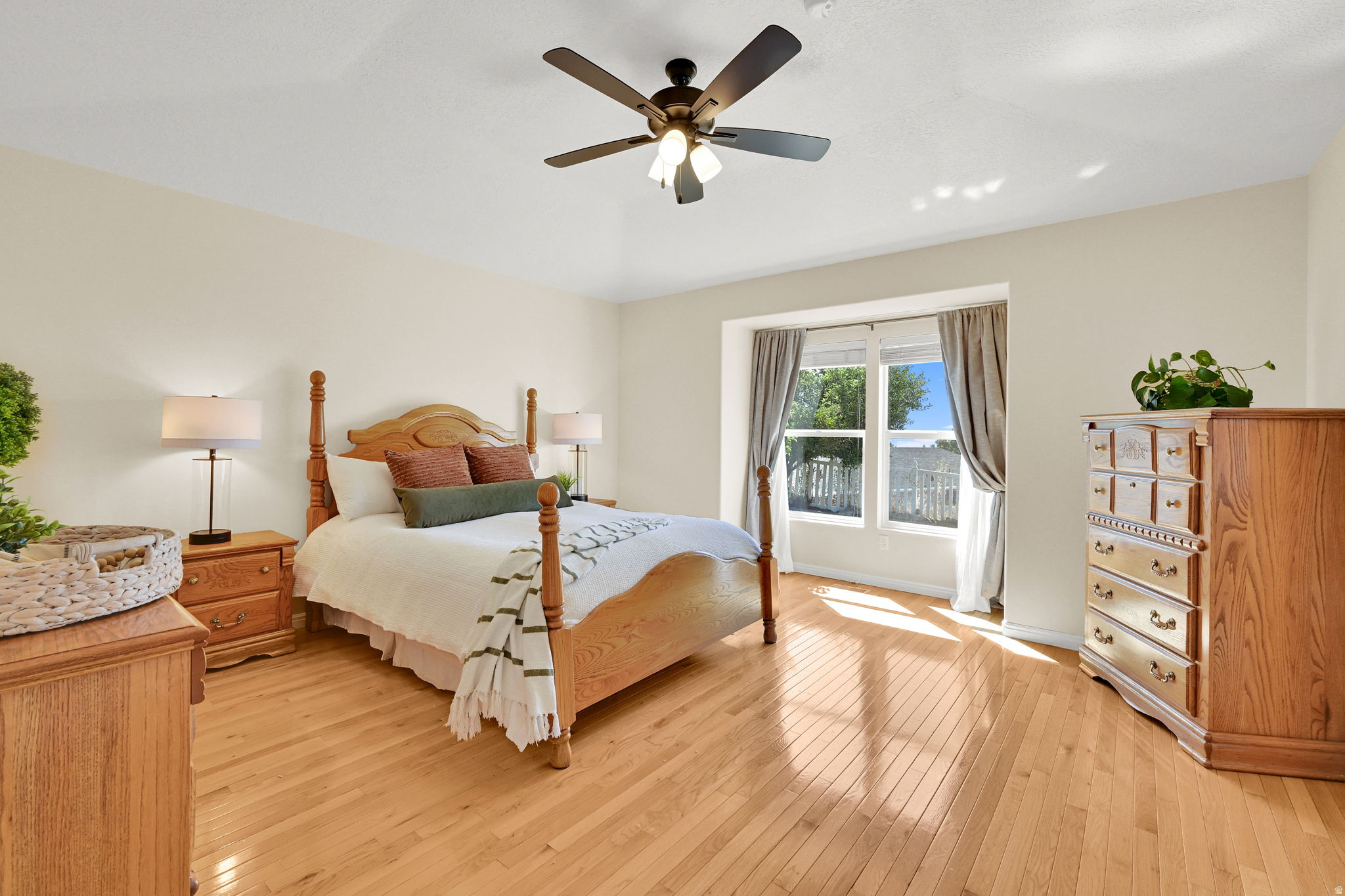 PEBBLE BEACH - Residential