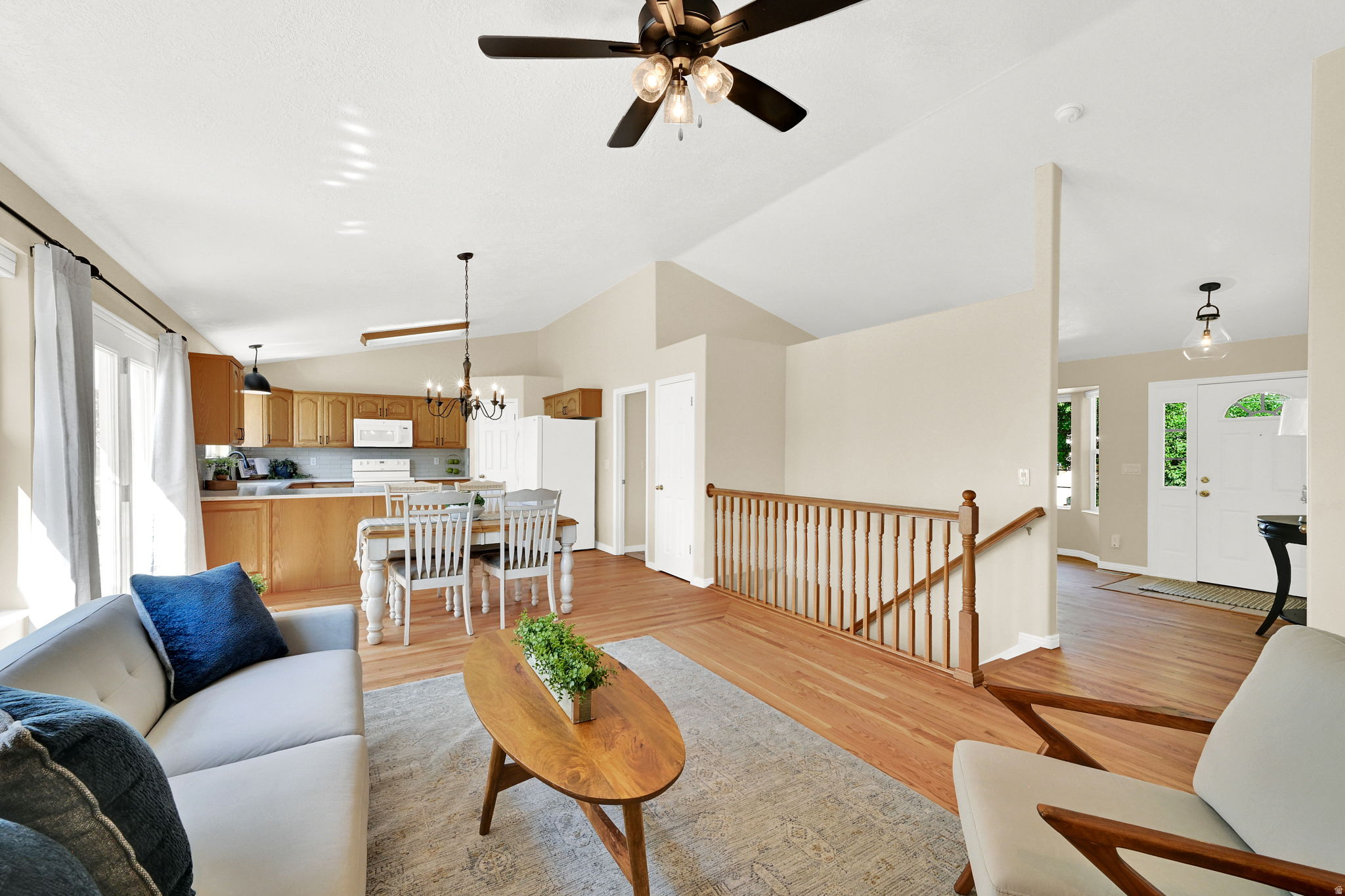 PEBBLE BEACH - Residential