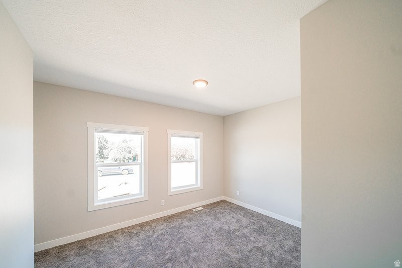 SMILING H - Residential
