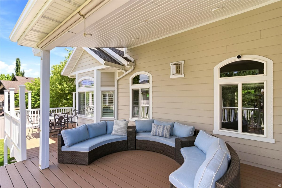 COTTONWOODS AT ROSE HILL - Residential
