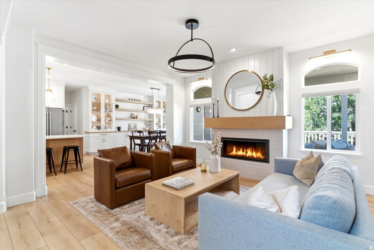 COTTONWOODS AT ROSE HILL - Residential