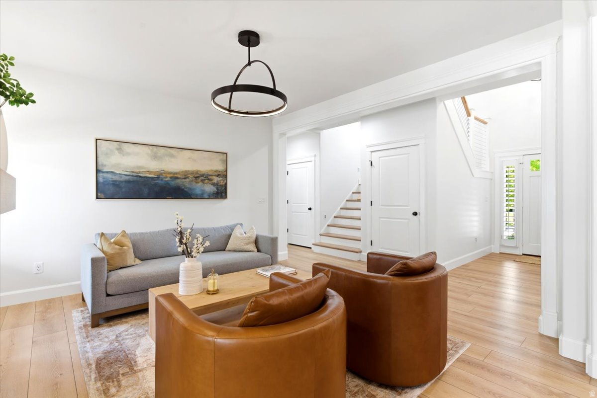 COTTONWOODS AT ROSE HILL - Residential