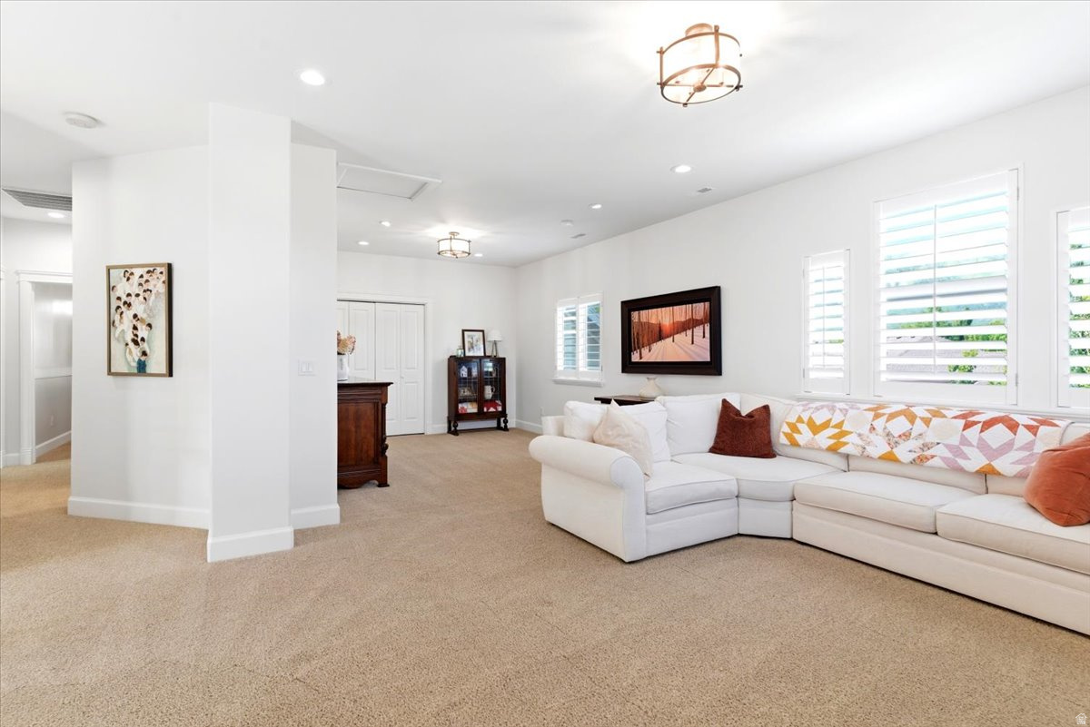 COTTONWOODS AT ROSE HILL - Residential