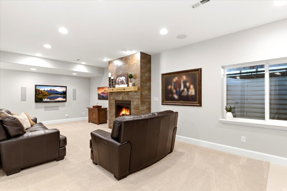 COTTONWOODS AT ROSE HILL - Residential
