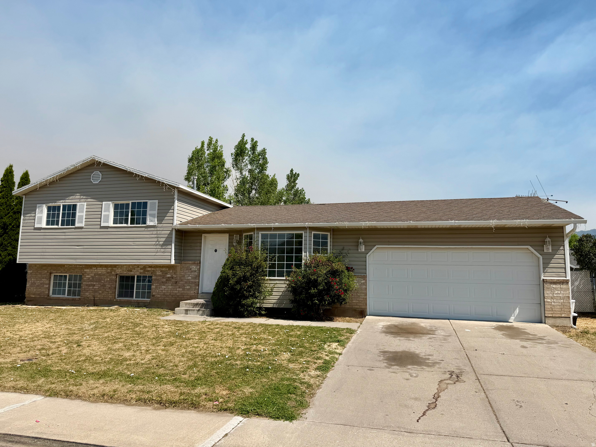 RIDGE - Residential