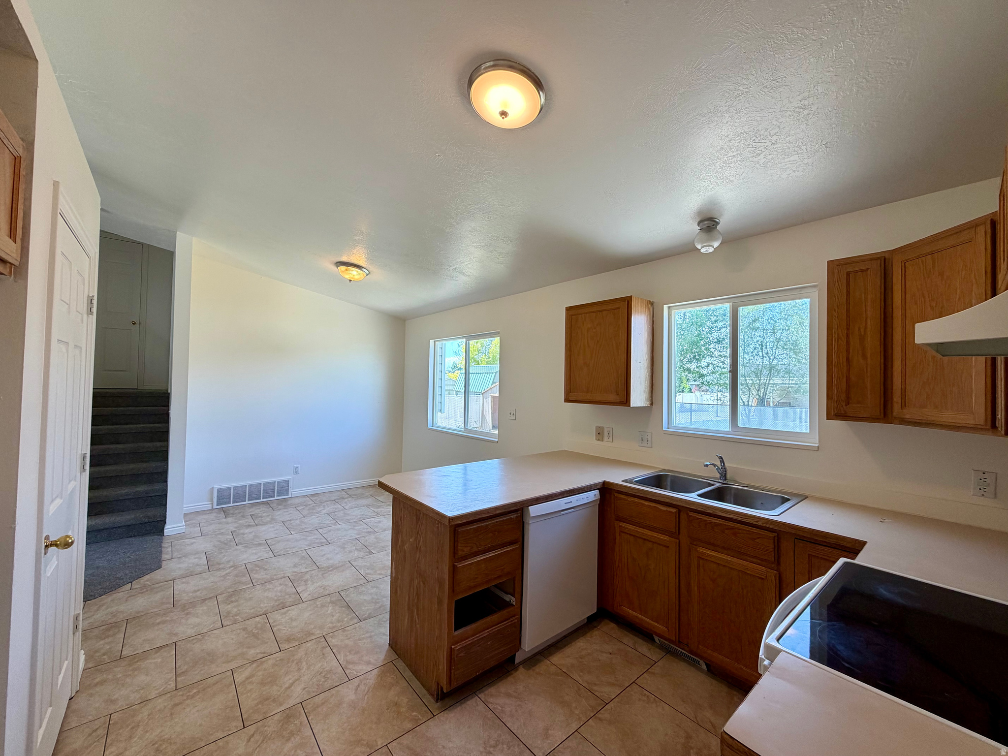 RIDGE - Residential