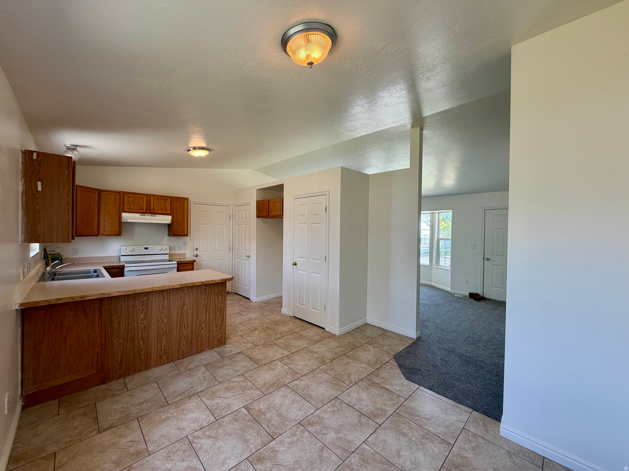 RIDGE - Residential