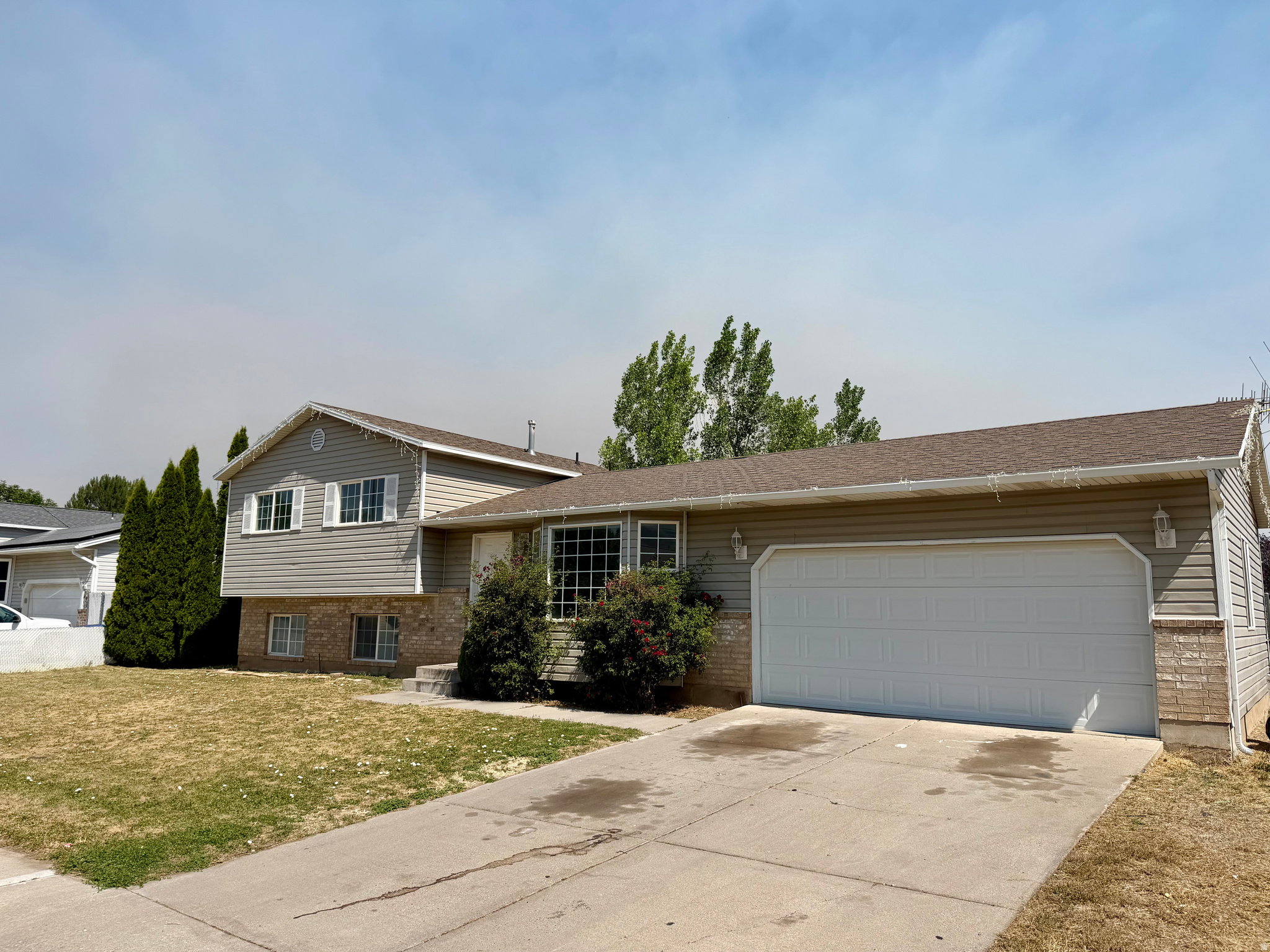 RIDGE - Residential