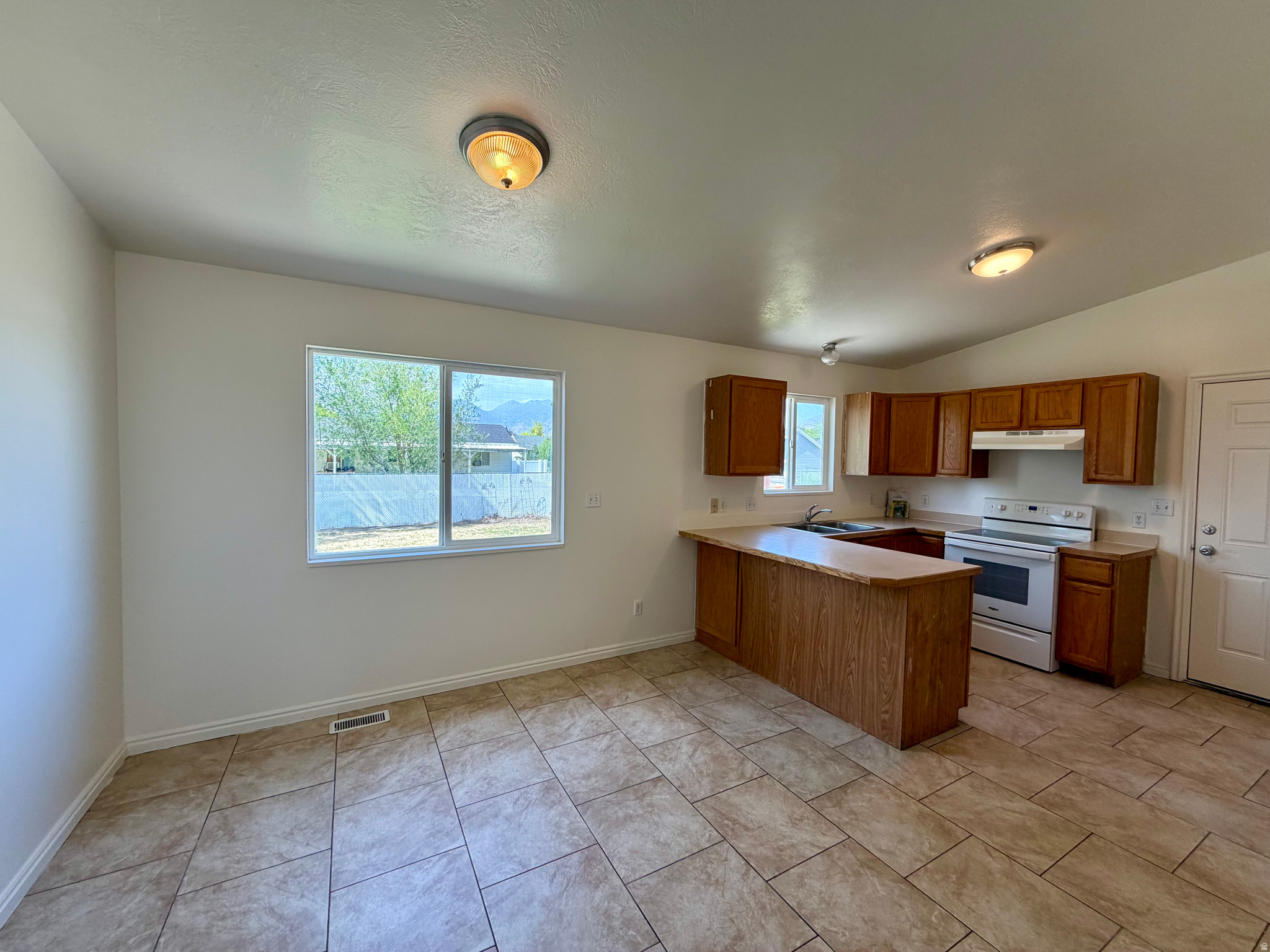 RIDGE - Residential