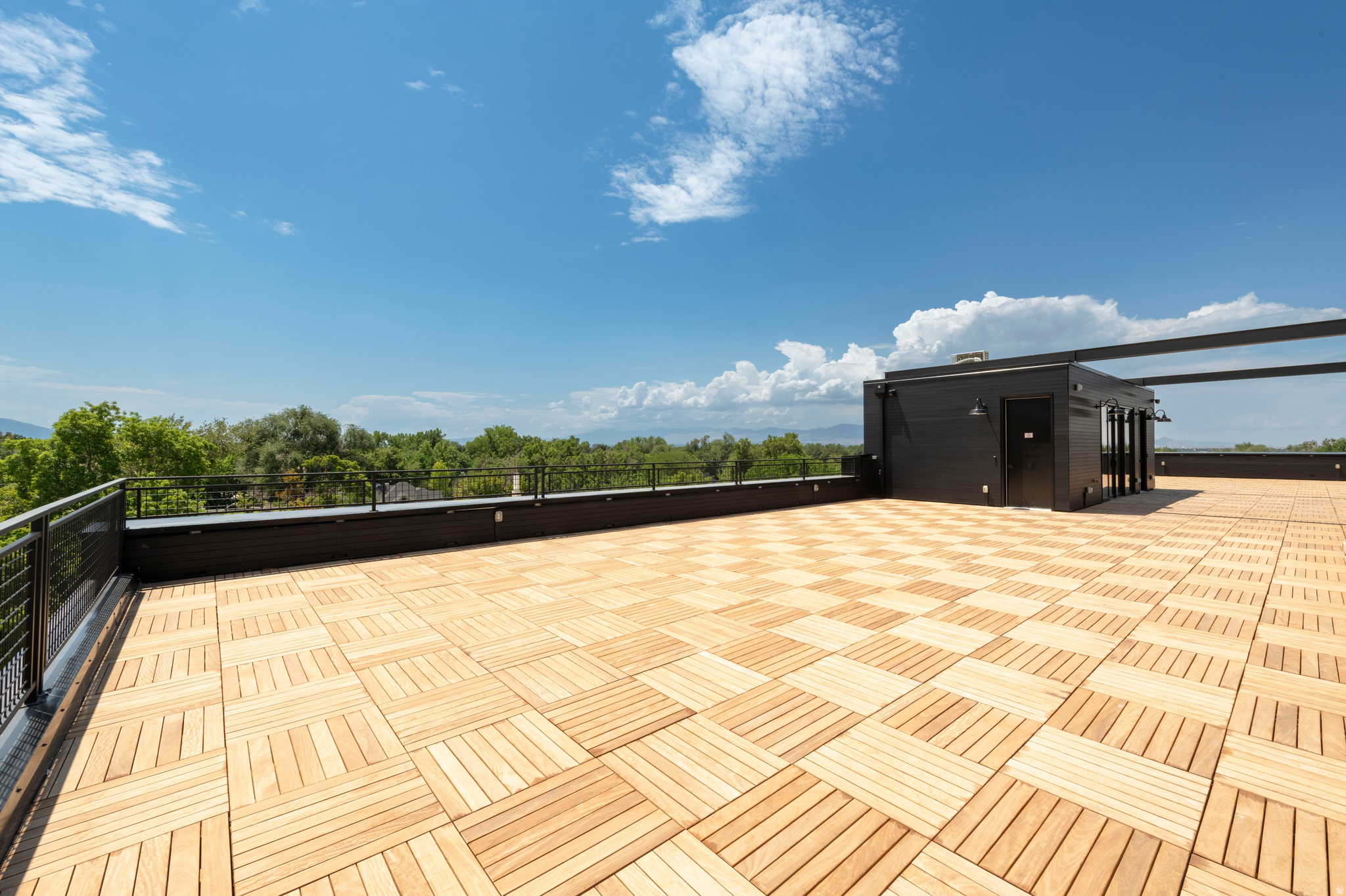 TELEGRAPH EXCHANGE - Residential