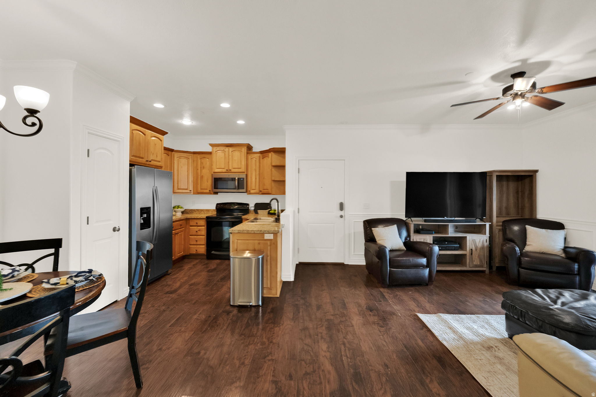 MAPLEWOOD - Residential
