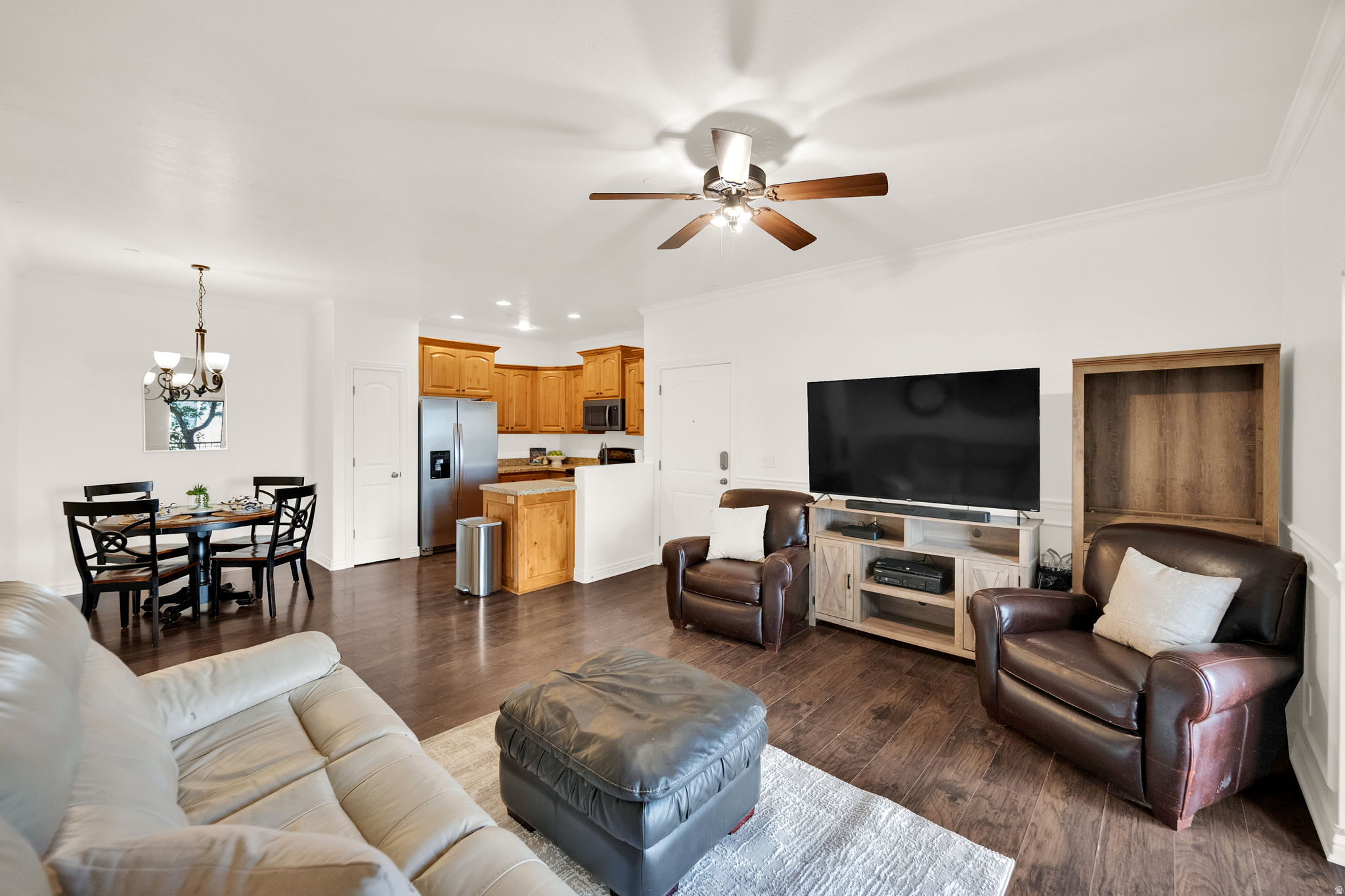 MAPLEWOOD - Residential
