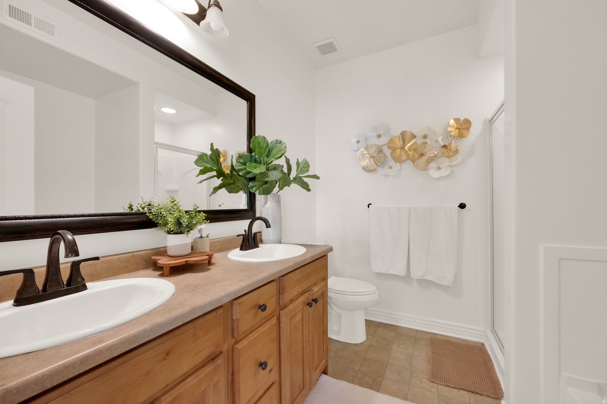 MAPLEWOOD - Residential