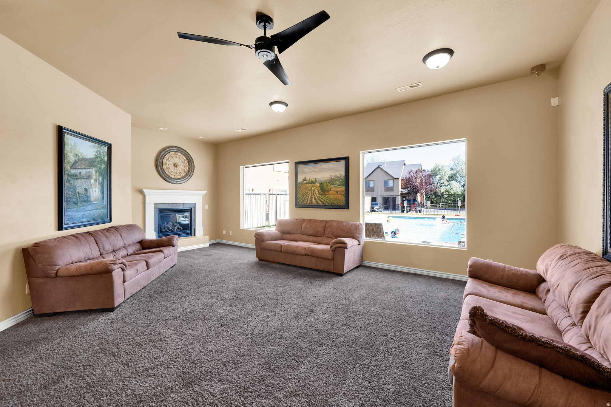 MAPLEWOOD - Residential