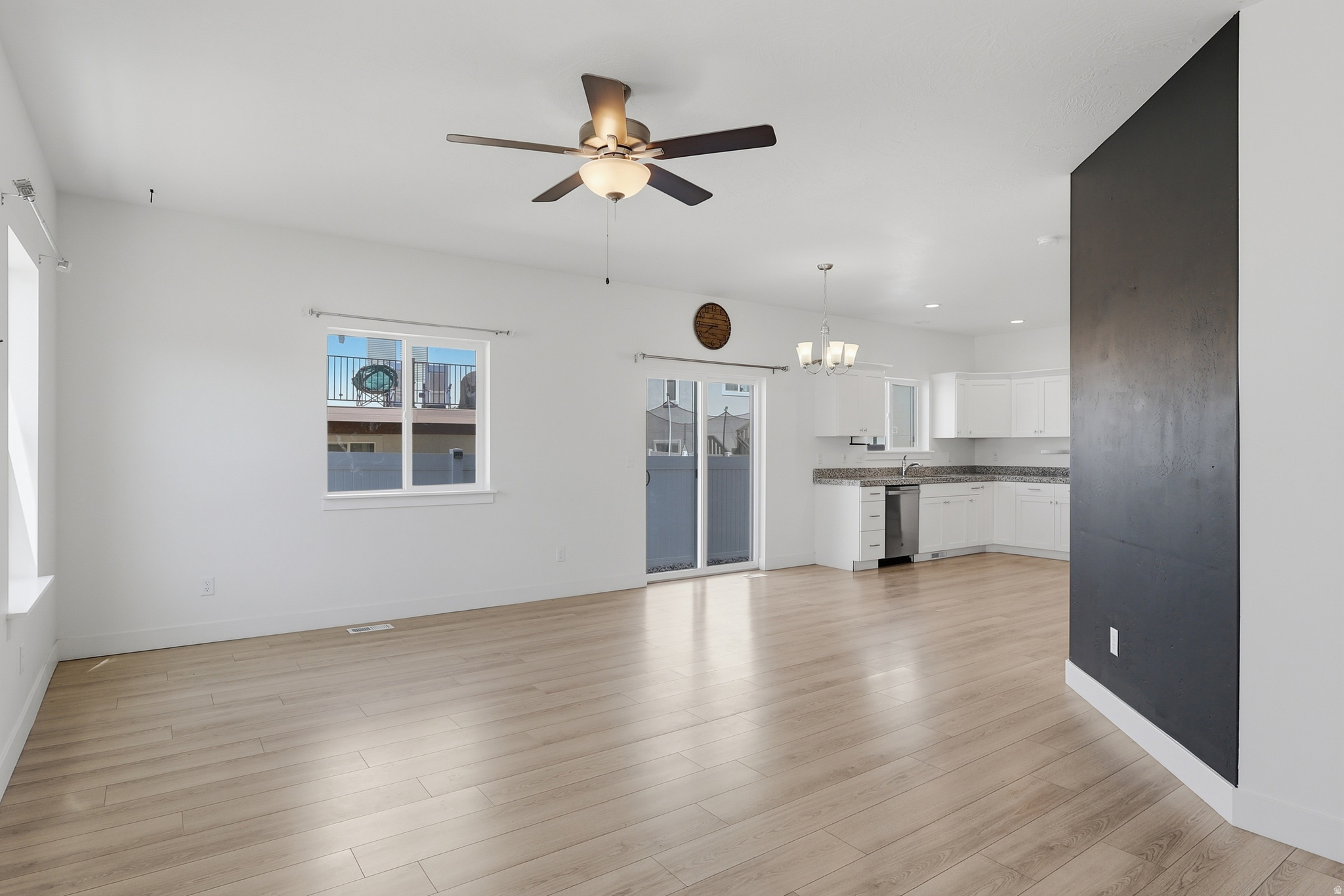 SILVERLAKE - Residential