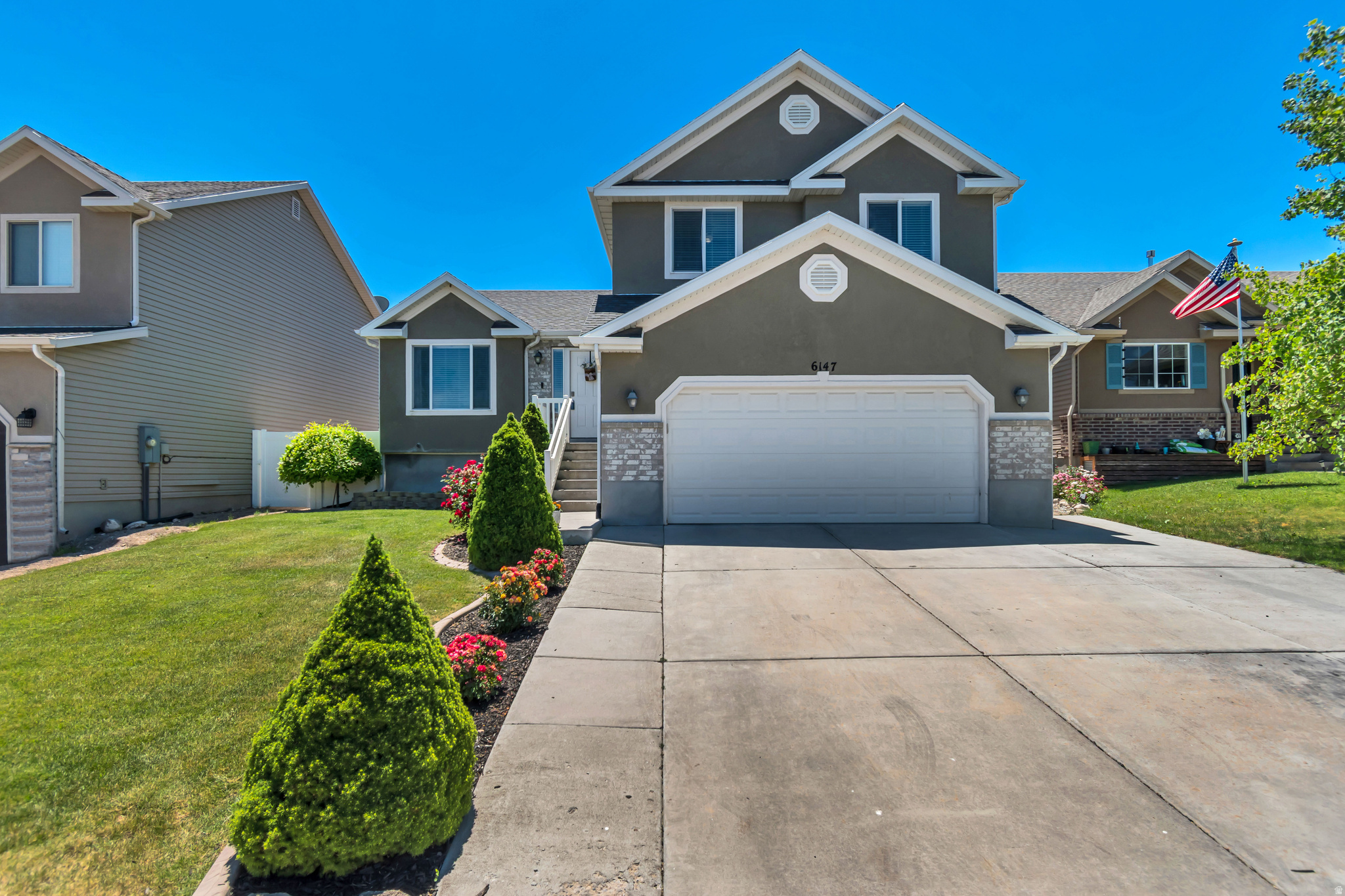 VISTAS AT WESTRIDGE - Residential