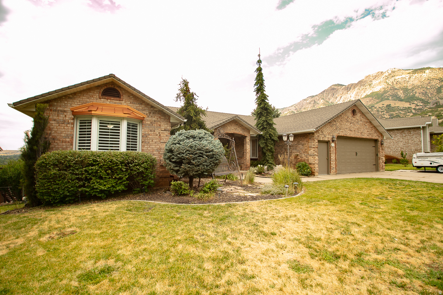 HERITAGE GROVE - Residential