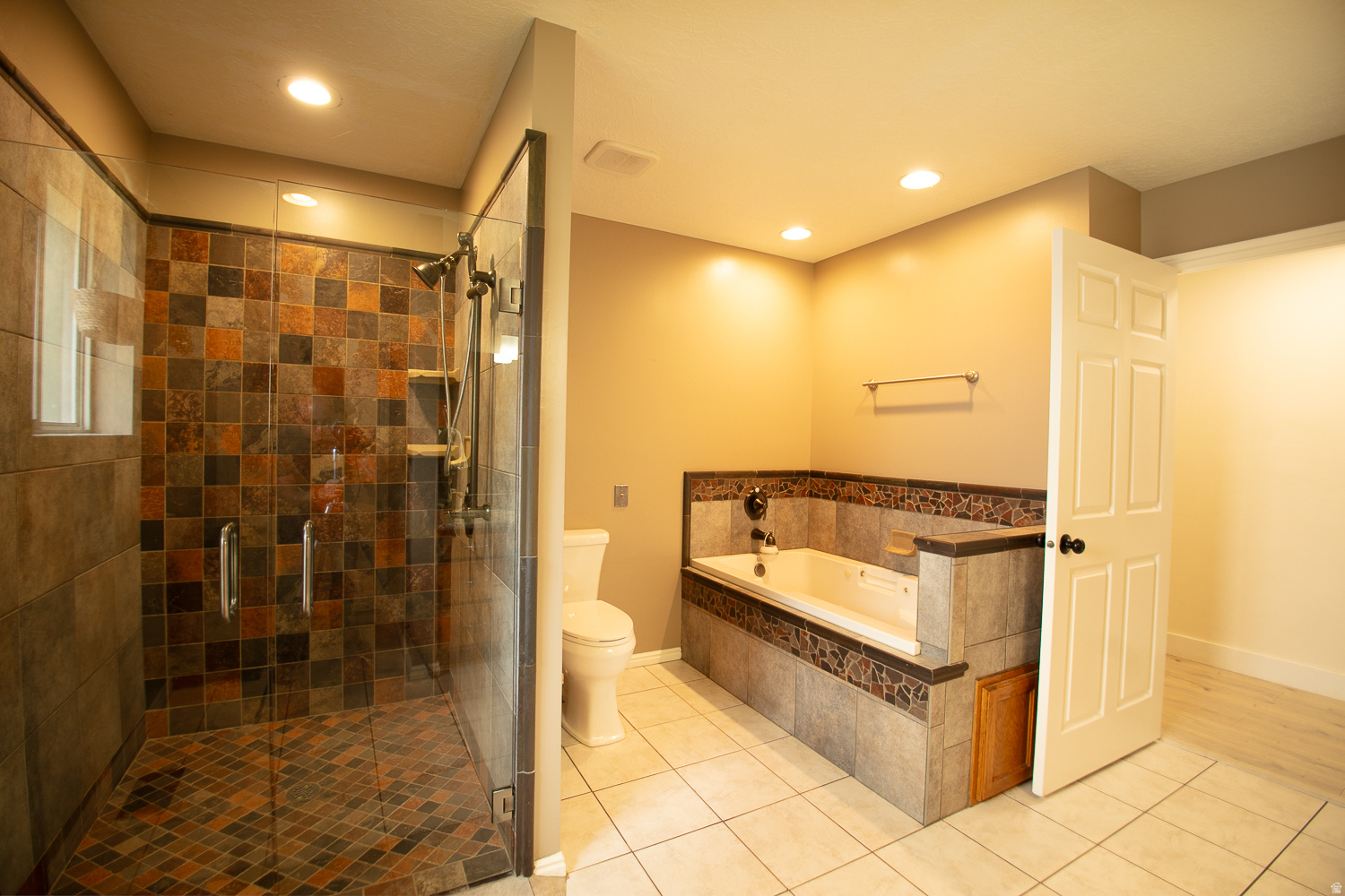 HERITAGE GROVE - Residential