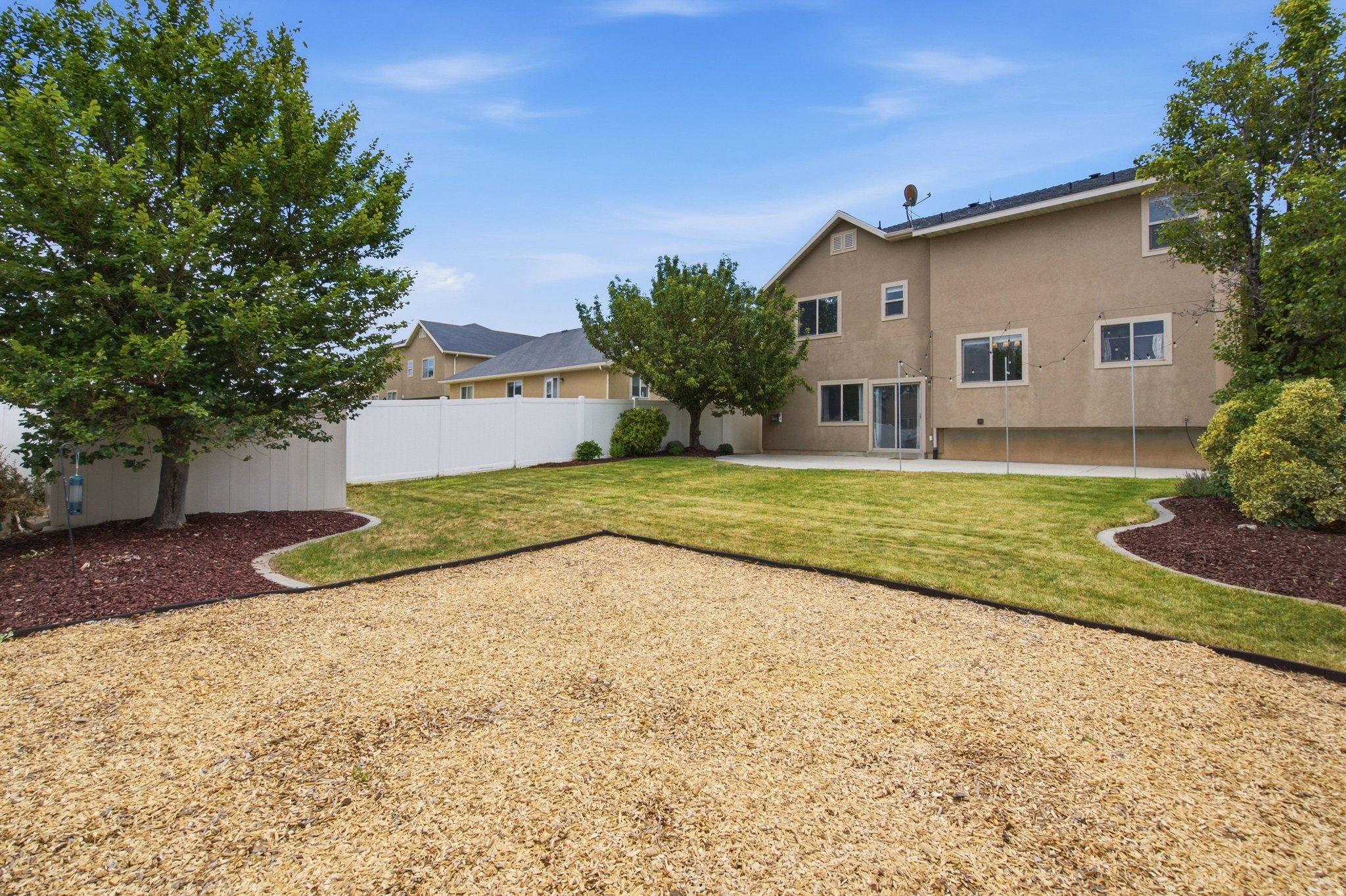 POINTE MEADOWS PHASE VIII - Residential