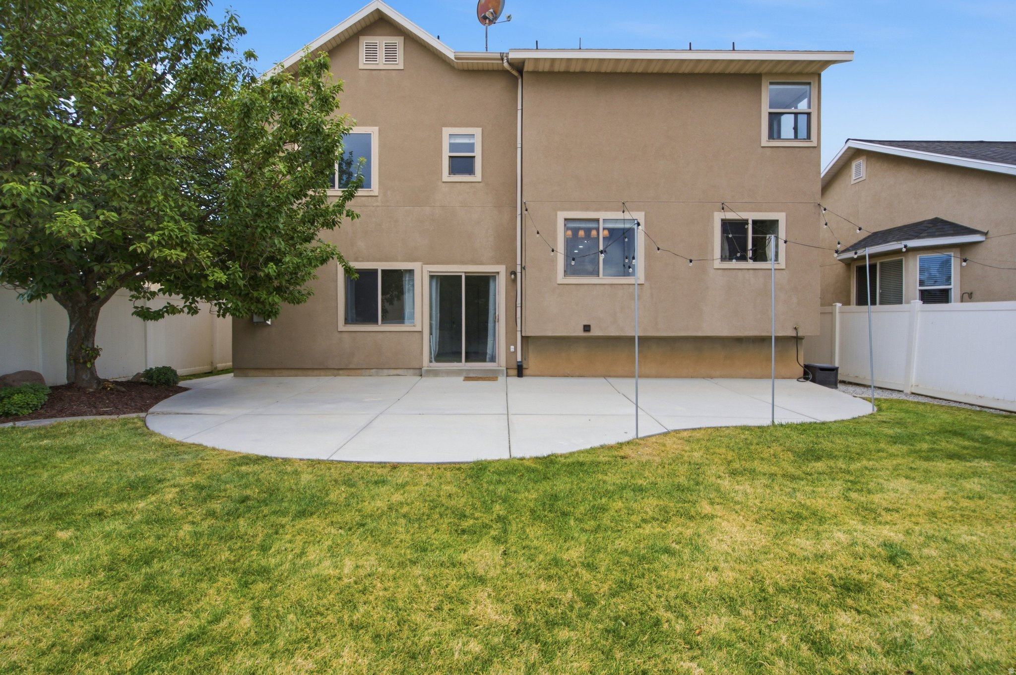 POINTE MEADOWS PHASE VIII - Residential