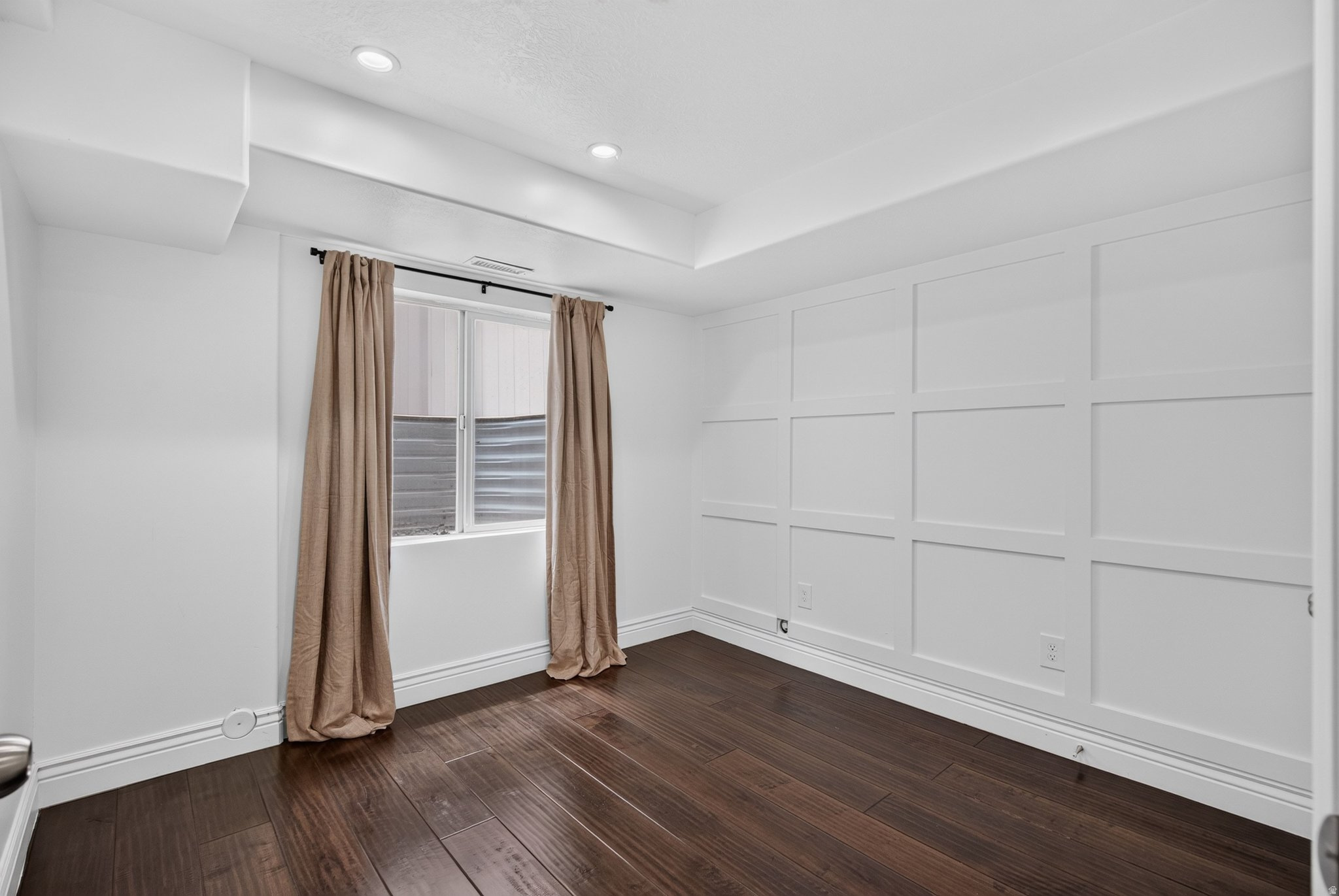 POINTE MEADOWS PHASE VIII - Residential