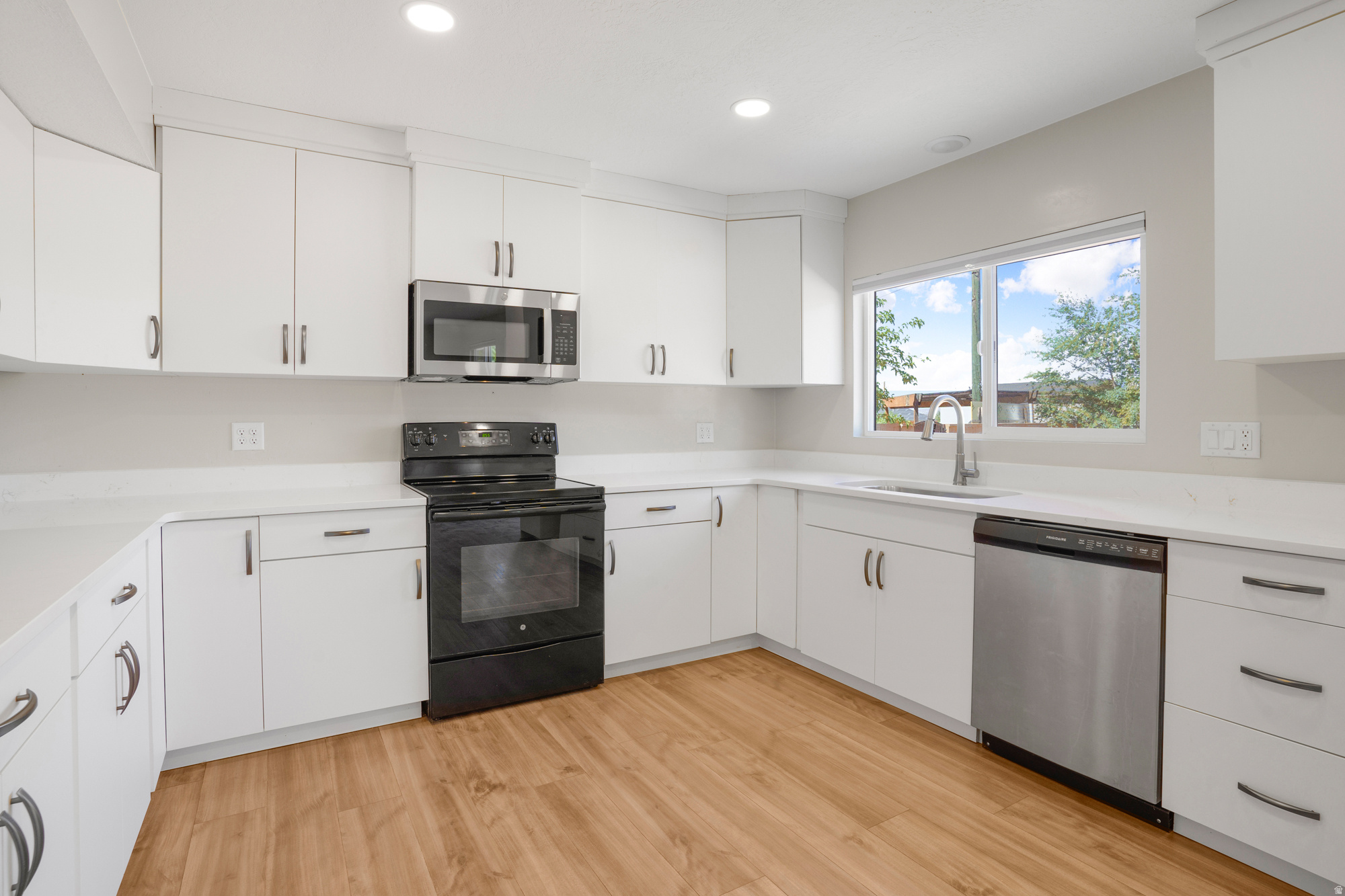 ORCHARD SPRINGS - Residential