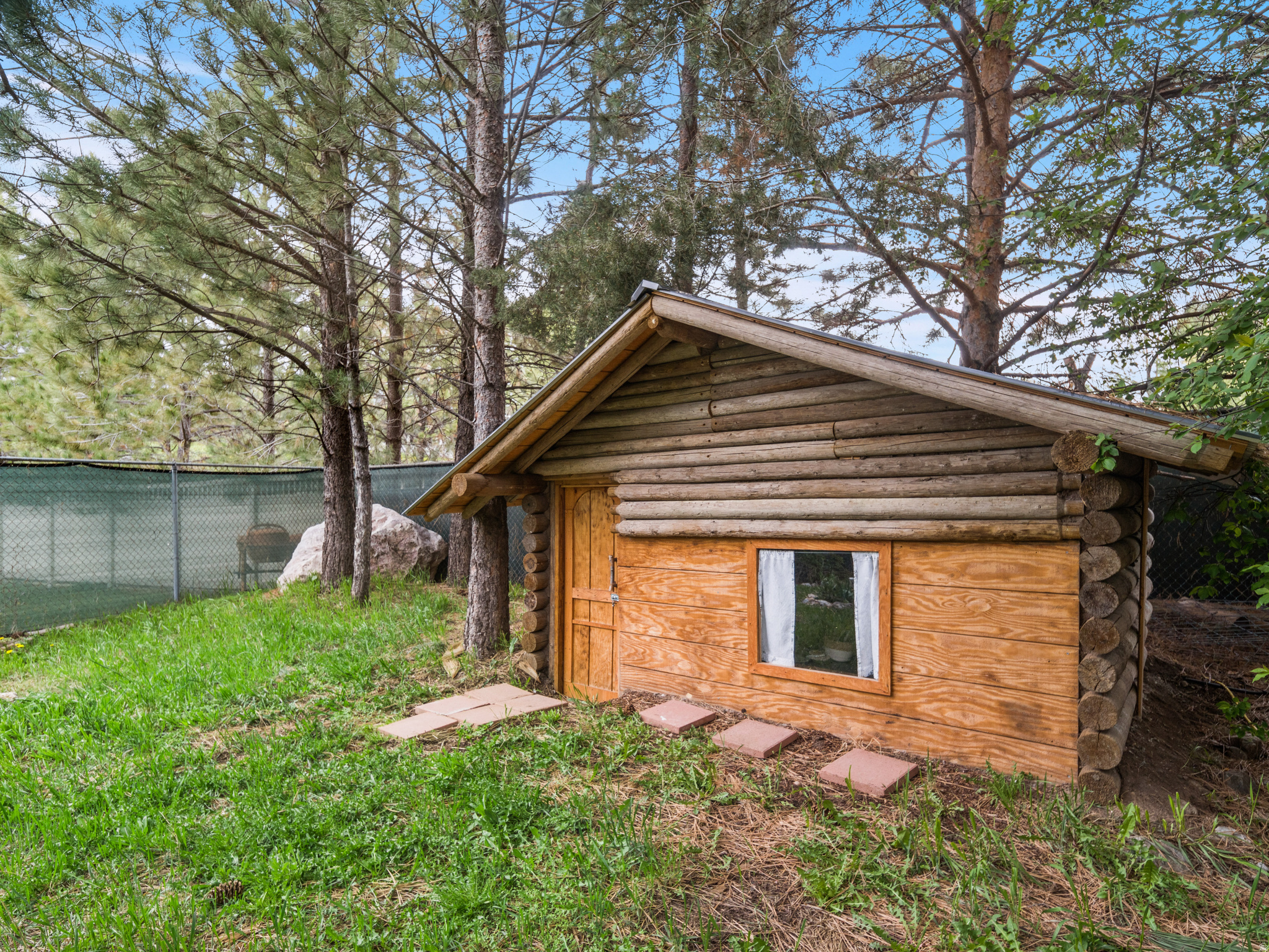 EDEN HILLS - Residential