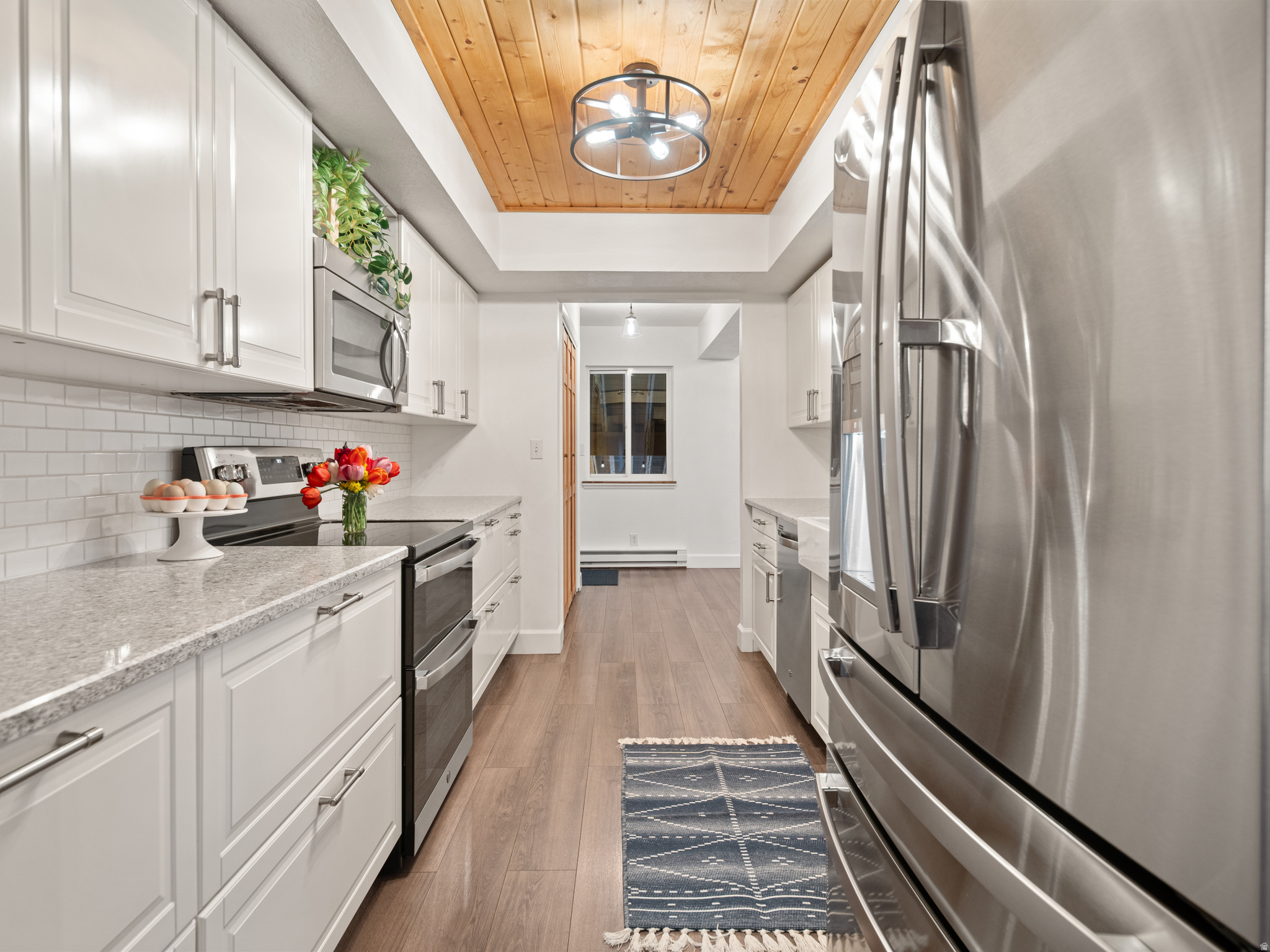 EDEN HILLS - Residential