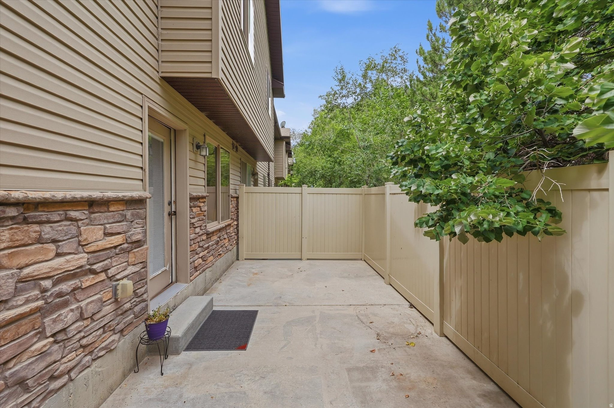 CANYON VIEW - Residential