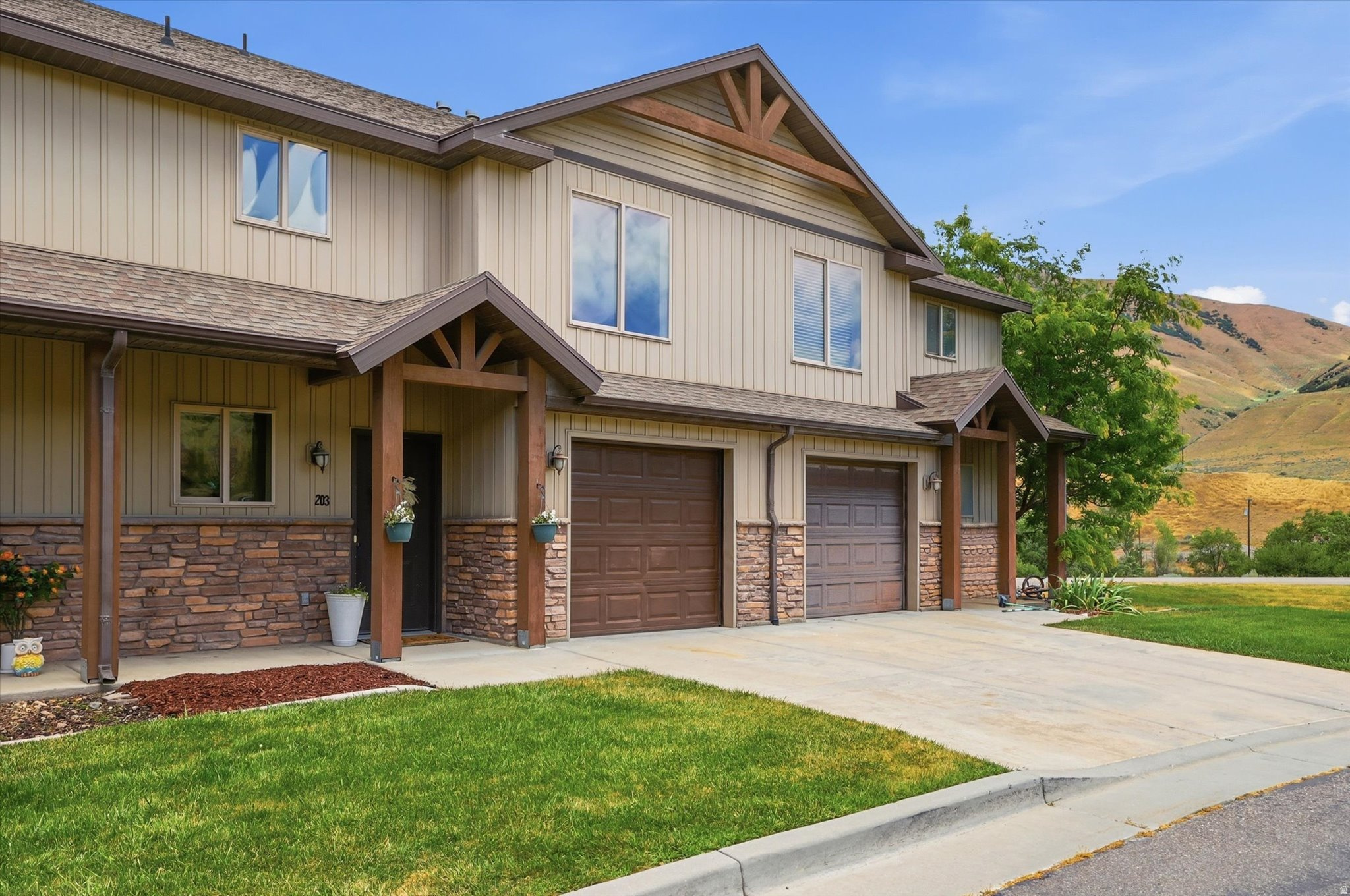 CANYON VIEW - Residential