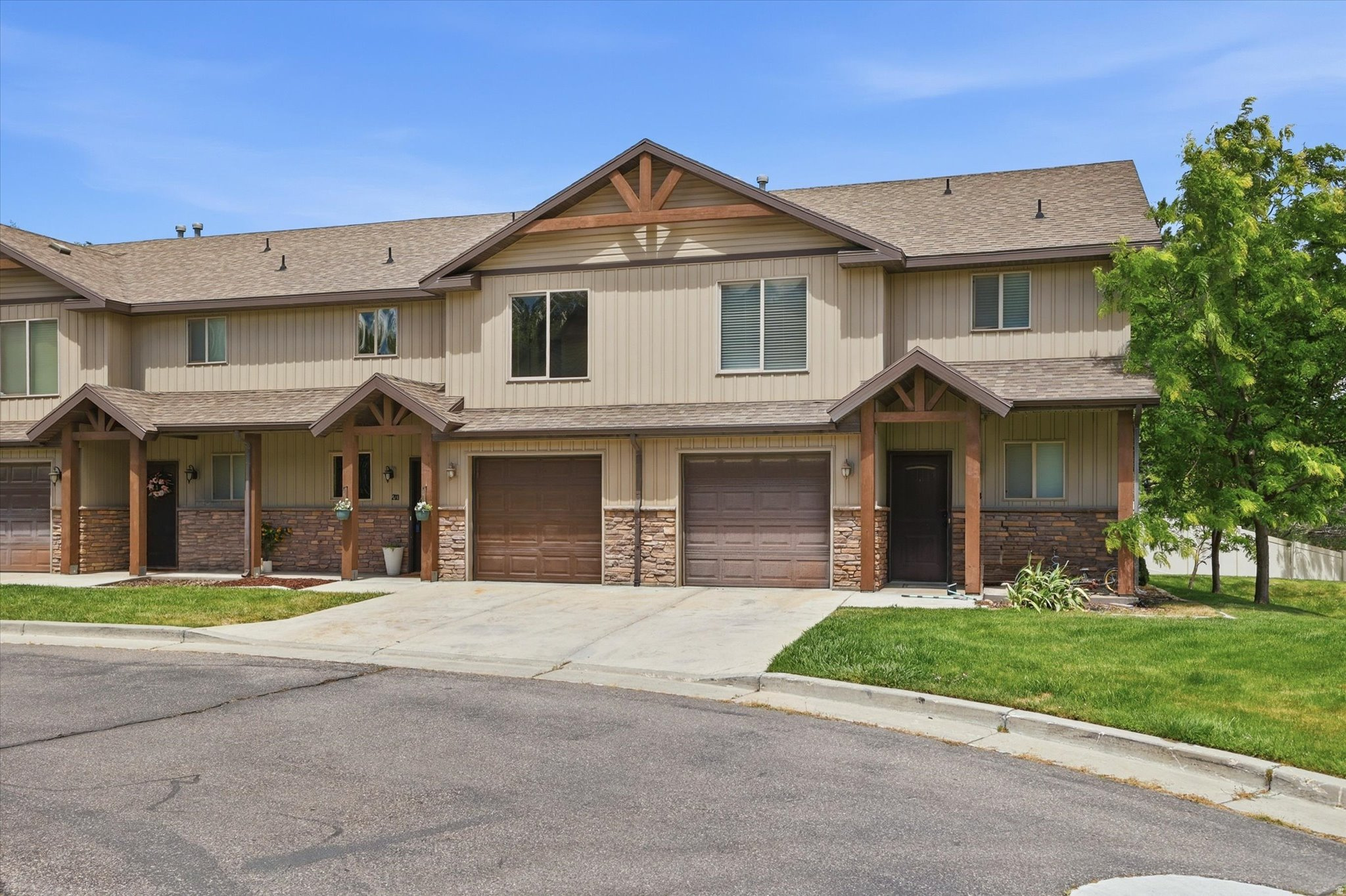 CANYON VIEW - Residential