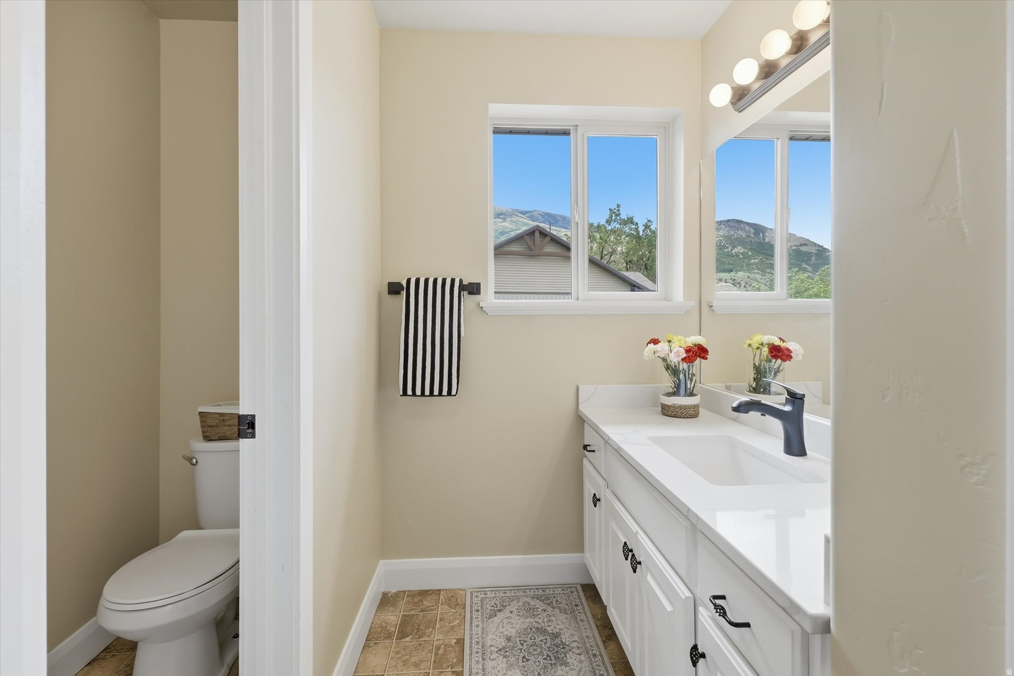 CANYON VIEW - Residential