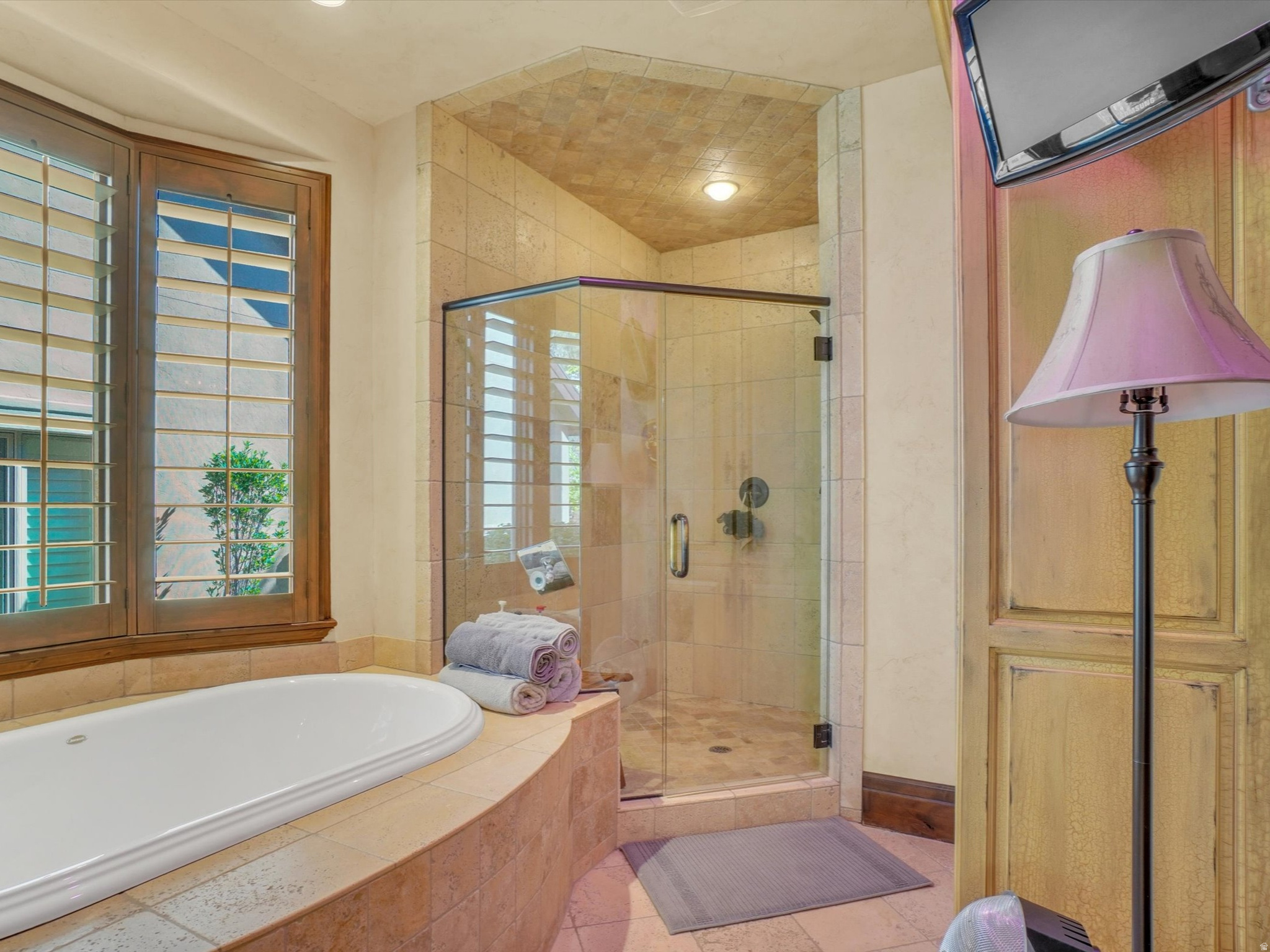 MONTE LUCA PHASE 4 CONDOMINIUM - Residential